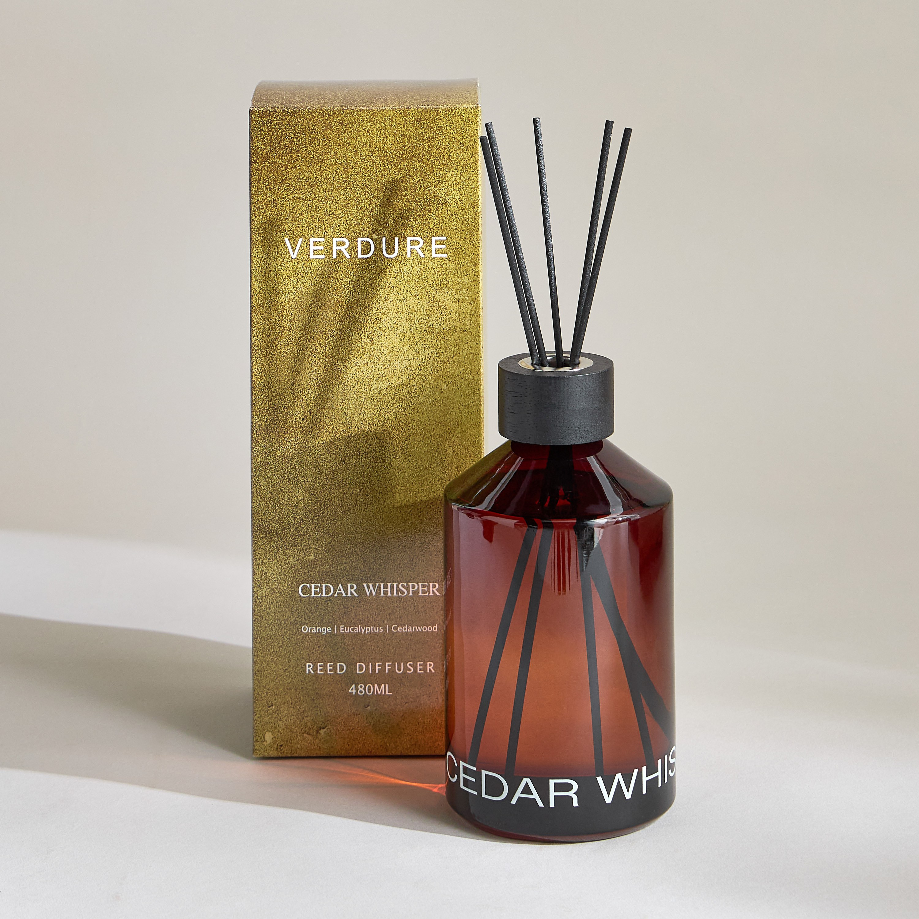 Verdure ID Cedar Whisper Reed Diffuser - 480 ml-household-homefragrance-reeddiffusers-image-2