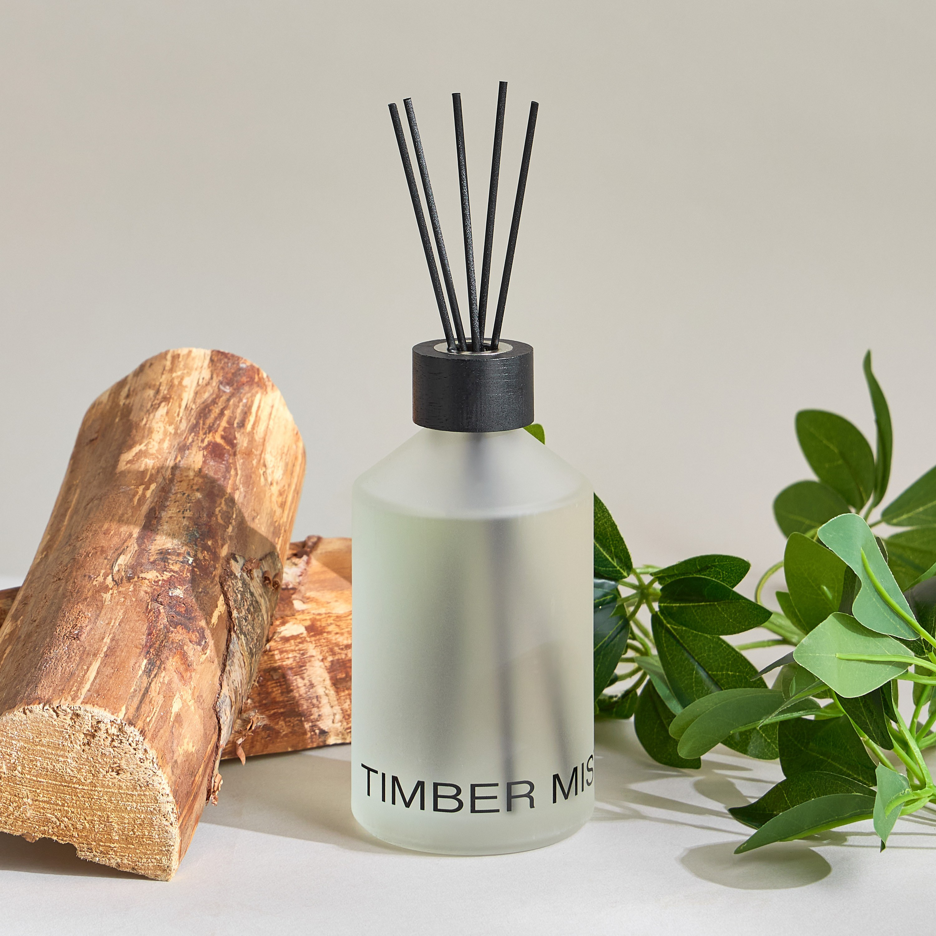 Verdure ID Timber Mist Reed Diffuser - 480 ml-household-homefragrance-reeddiffusers-image-1