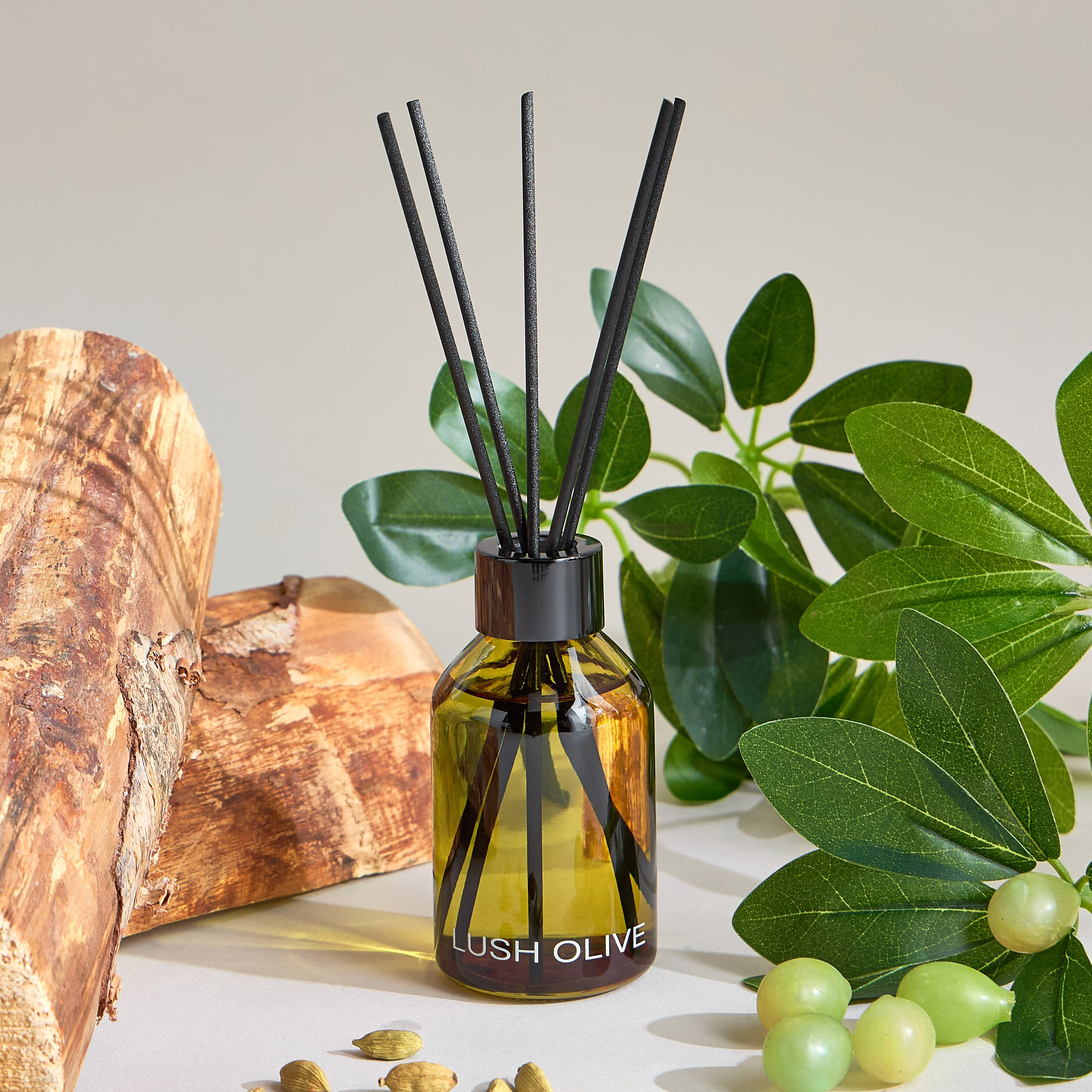 Verdure Lush Olive Reed Diffuser Set - 100 ml-household-homefragrance-reeddiffusers-image-1