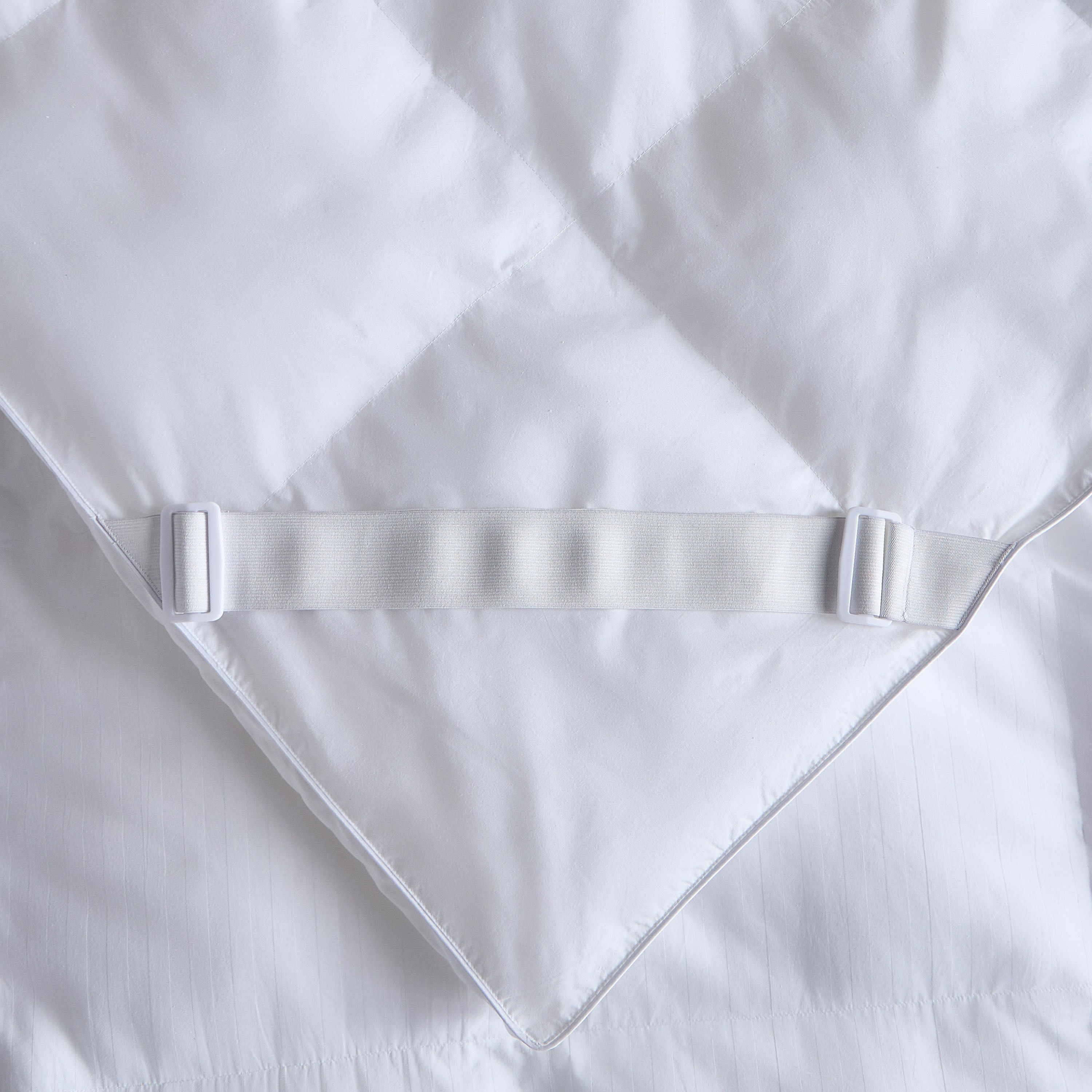 Hotel Luxe Queen Antibacterial Mattress Topper - 160x200x4 cm-household-bedding-mattresstoppersandprotectors-mattresstoppers-image-3