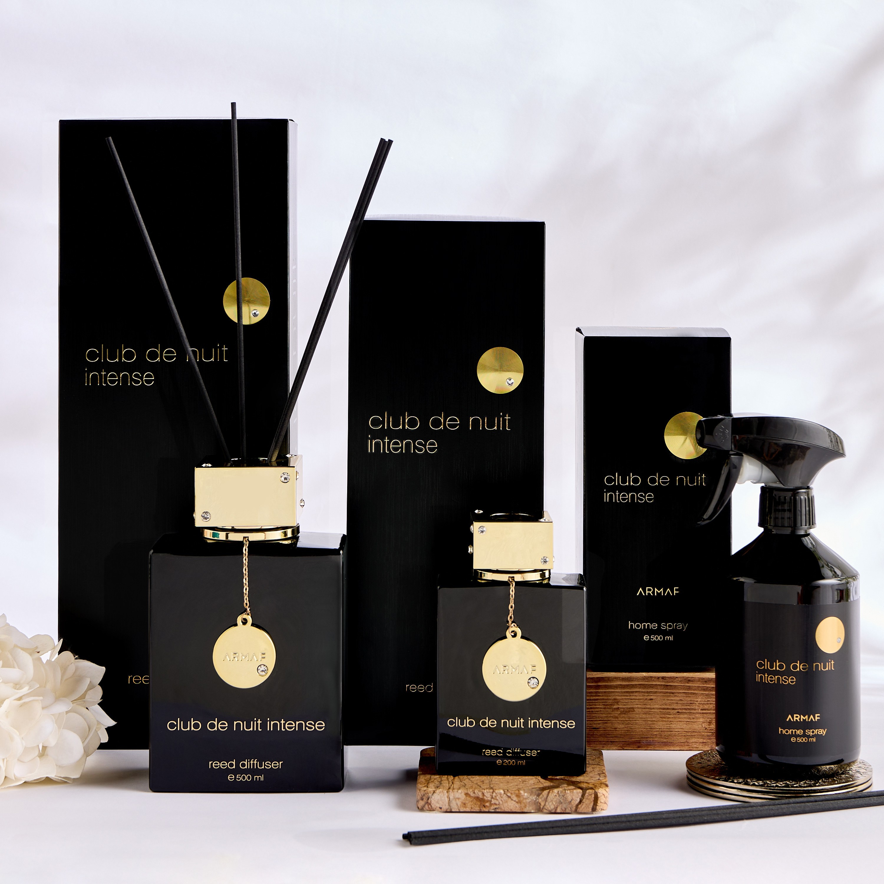 Club de Nuit Intense Reed Diffuser - 200 ml-household-homefragrance-reeddiffusers-image-4