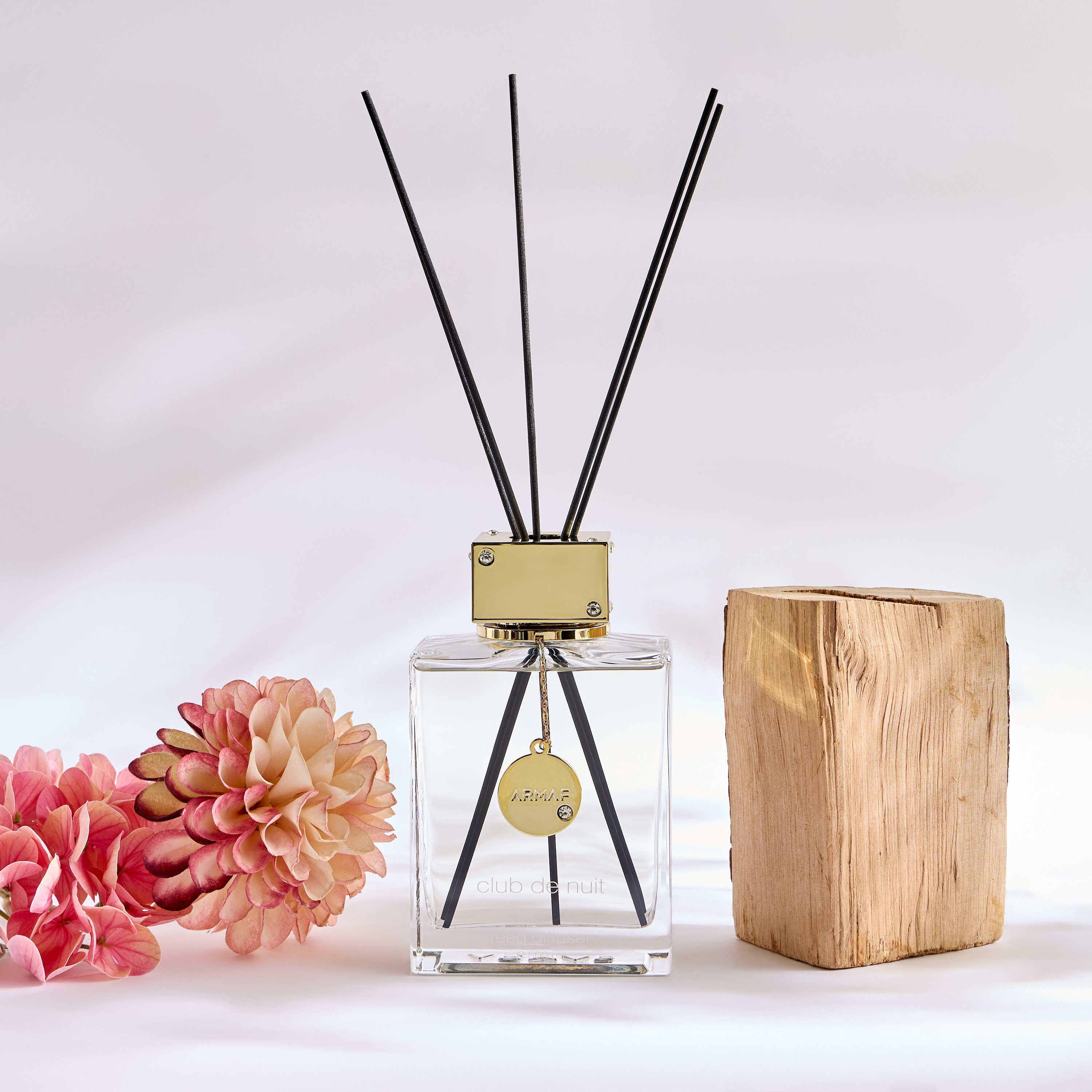 Armaf Blush Reed Diffuser - 500 ml-household-homefragrance-reeddiffusers-image-1