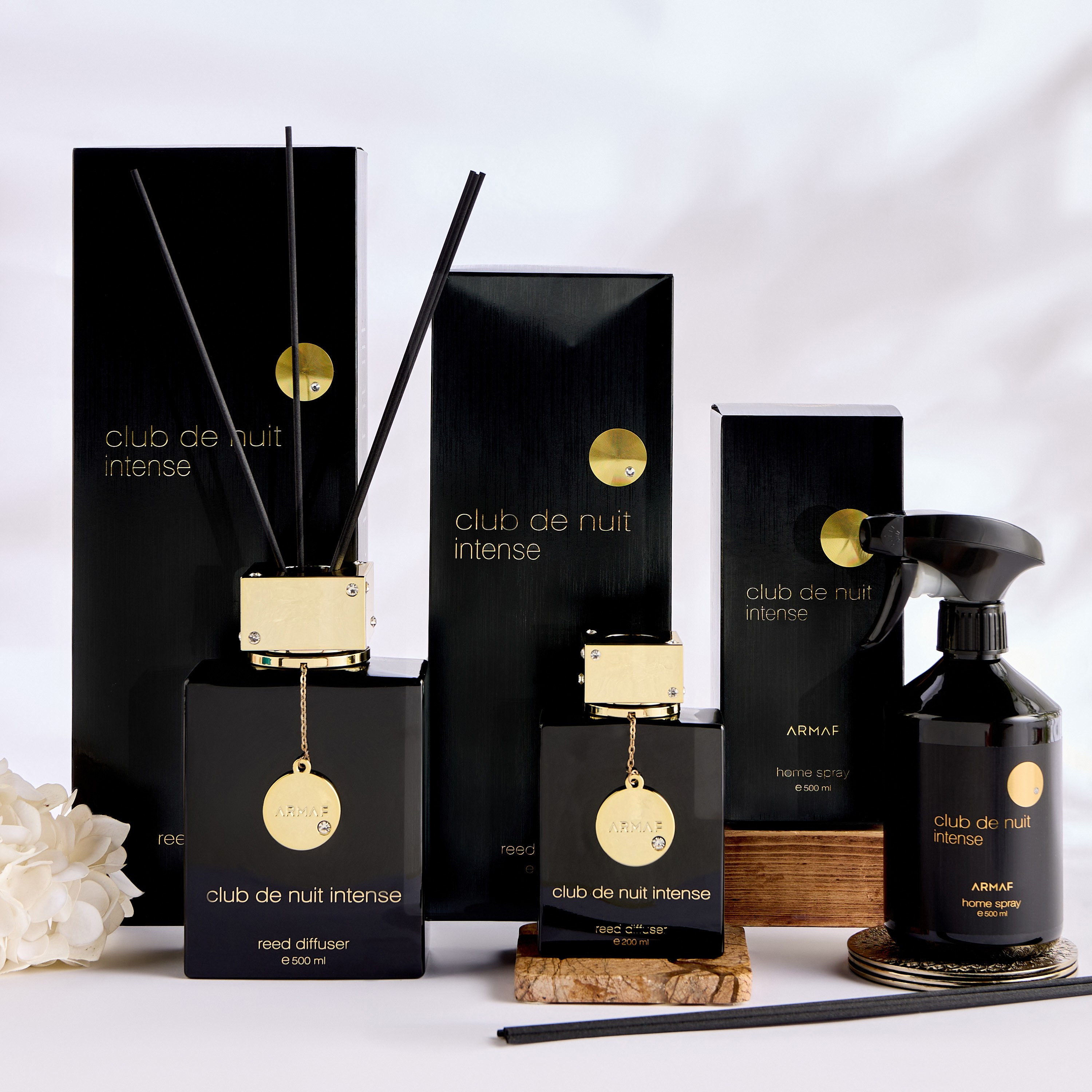 Club de Nuit Intense Reed Diffuser - 500 ml-household-homefragrance-reeddiffusers-image-4