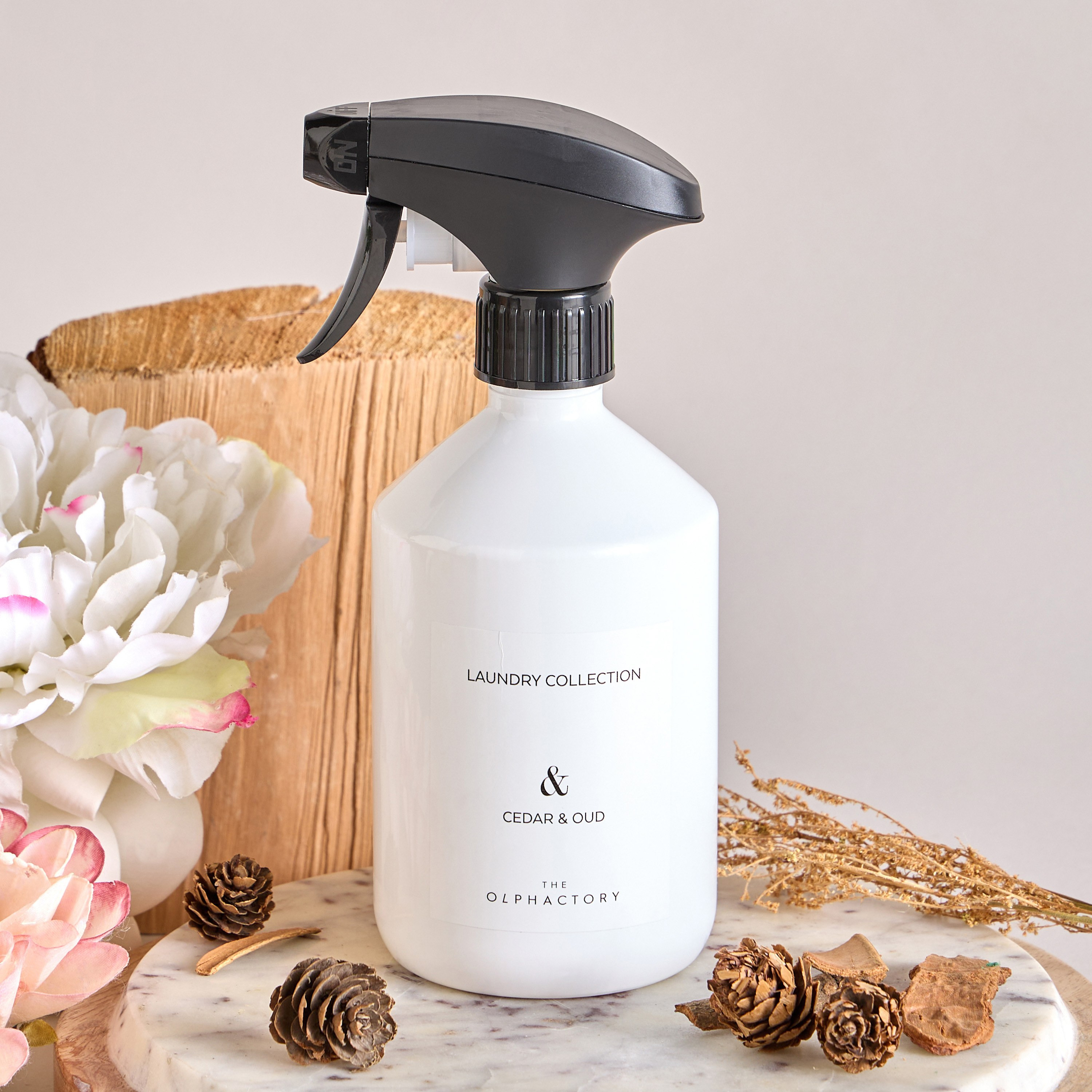 Olphactory Cedar and Oud Fabric Spray - 500 ml