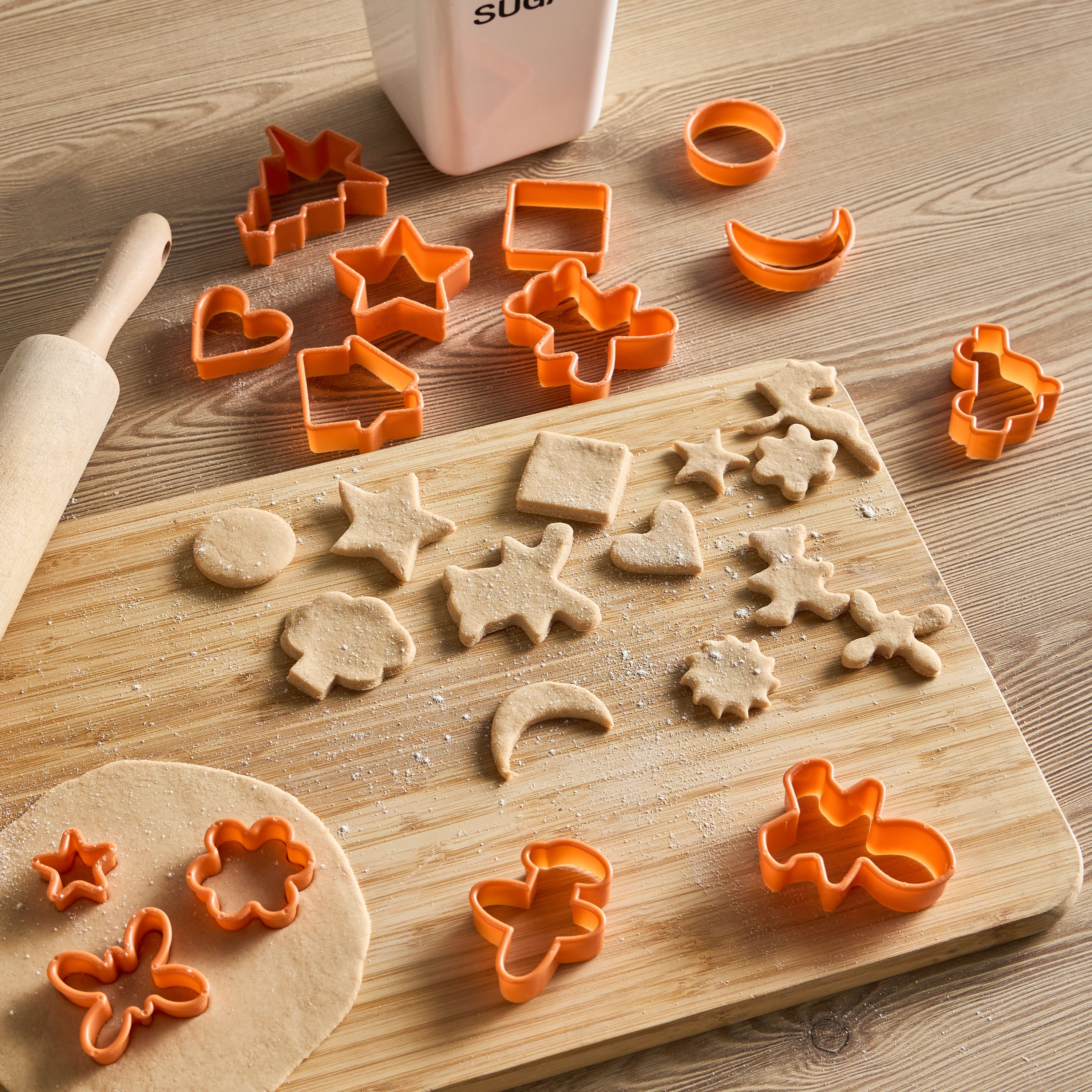 Bake It 23-Piece Cookie Cutter Set-household-kitchen-kitchentoolsandutensils-foodpreparationtools-image-2