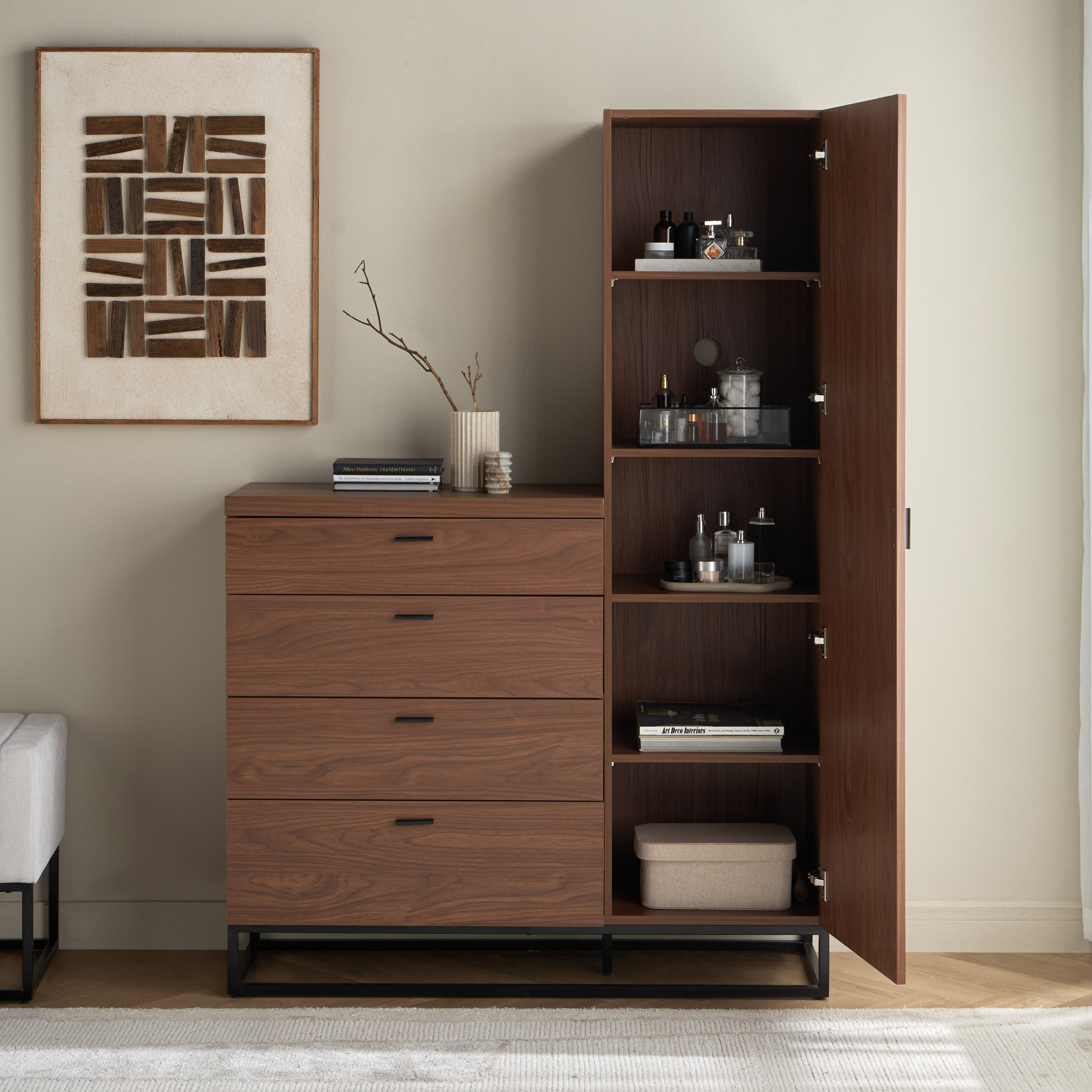 Countryside 4-Drawer Dresser with Mirror-furniture-bedroom-dressersandmirrors-image-3
