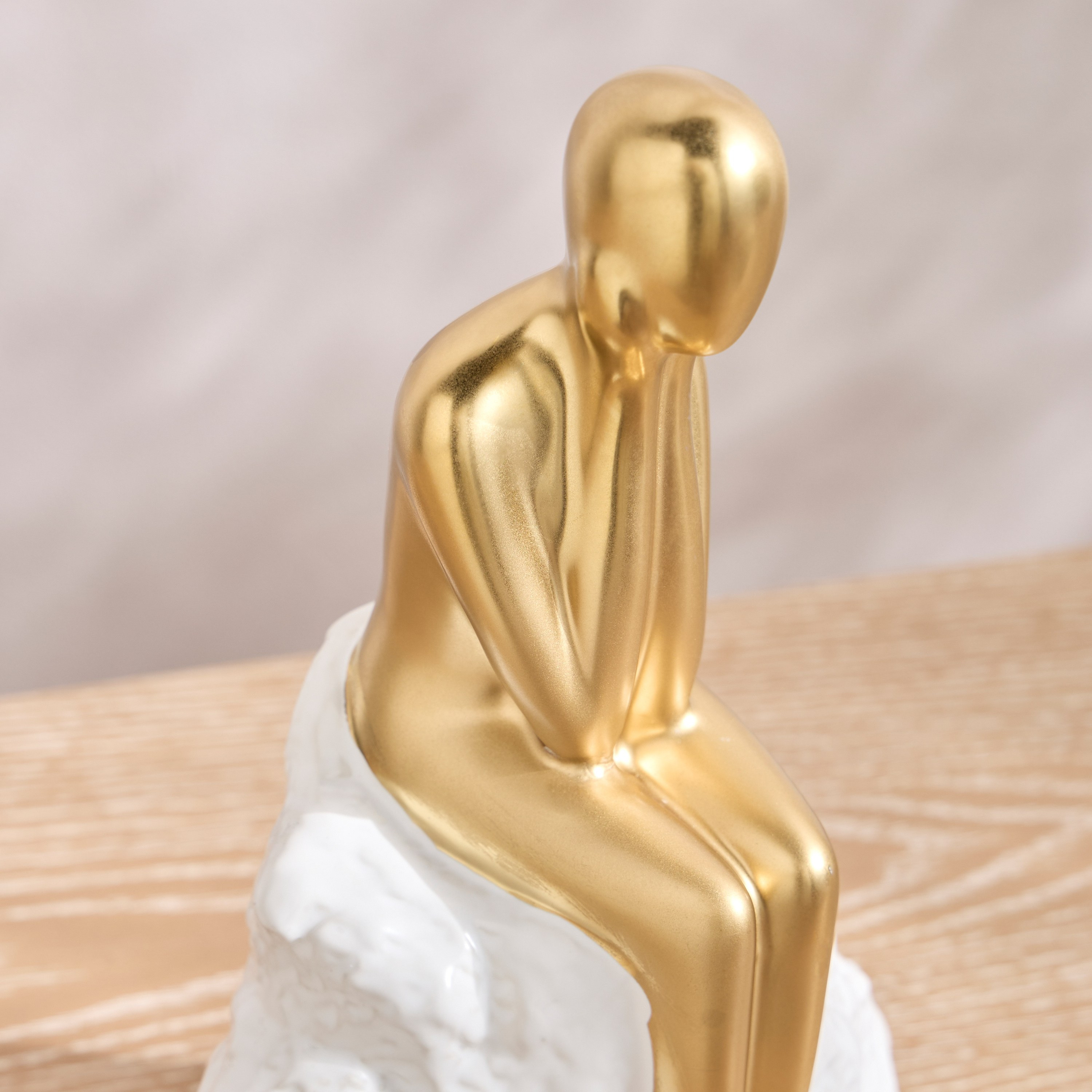 Fatima Lady Sitting Decorative Figurine-household-decor-decorativeobjectsandsculptures-image-2