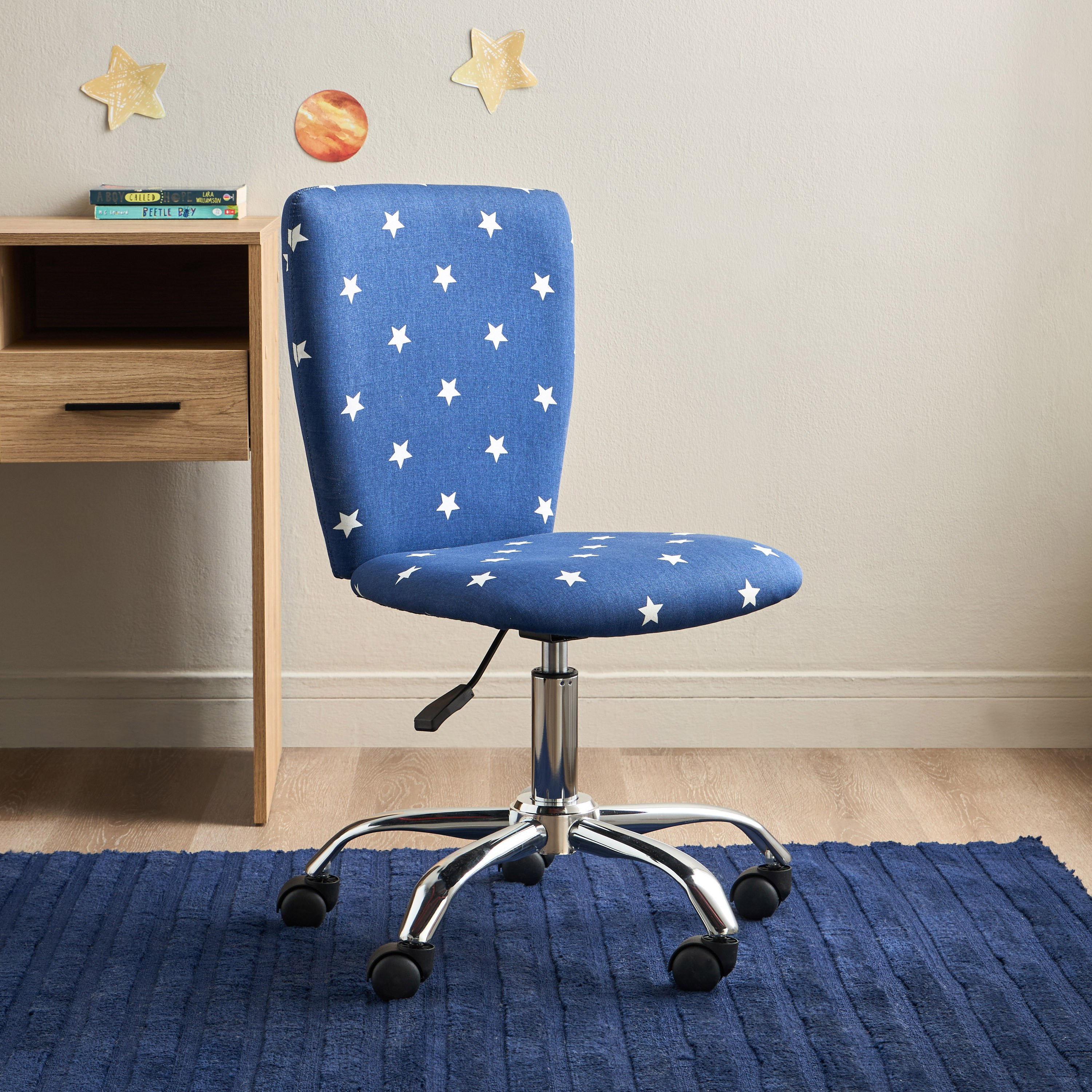 كرسي مكتب دون مساند ذراعين من أليكس-babyandkids-roomfurniture-chairsandstools-image-1
