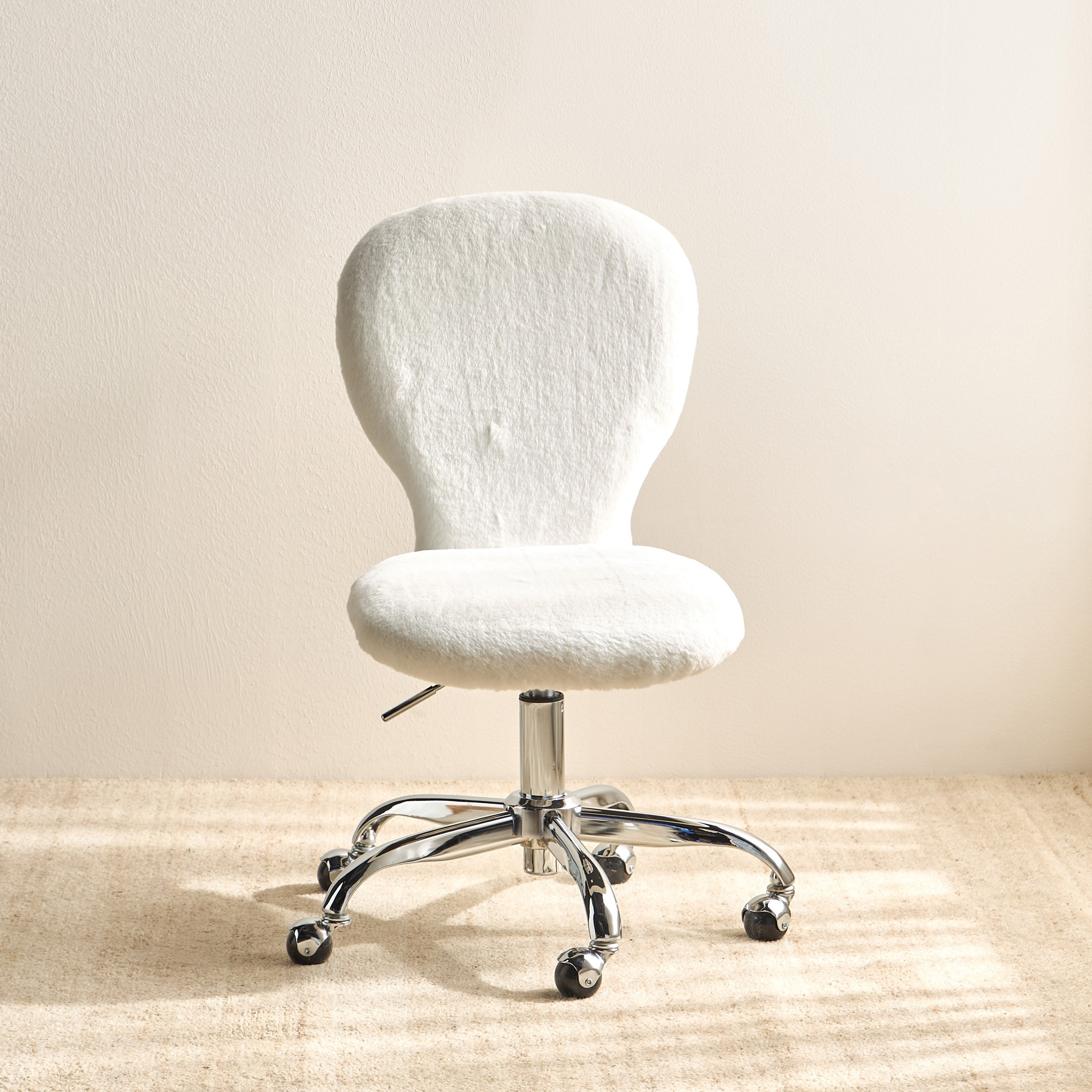 Fara Fur Chair-babyandkids-roomfurniture-chairsandstools-image-2
