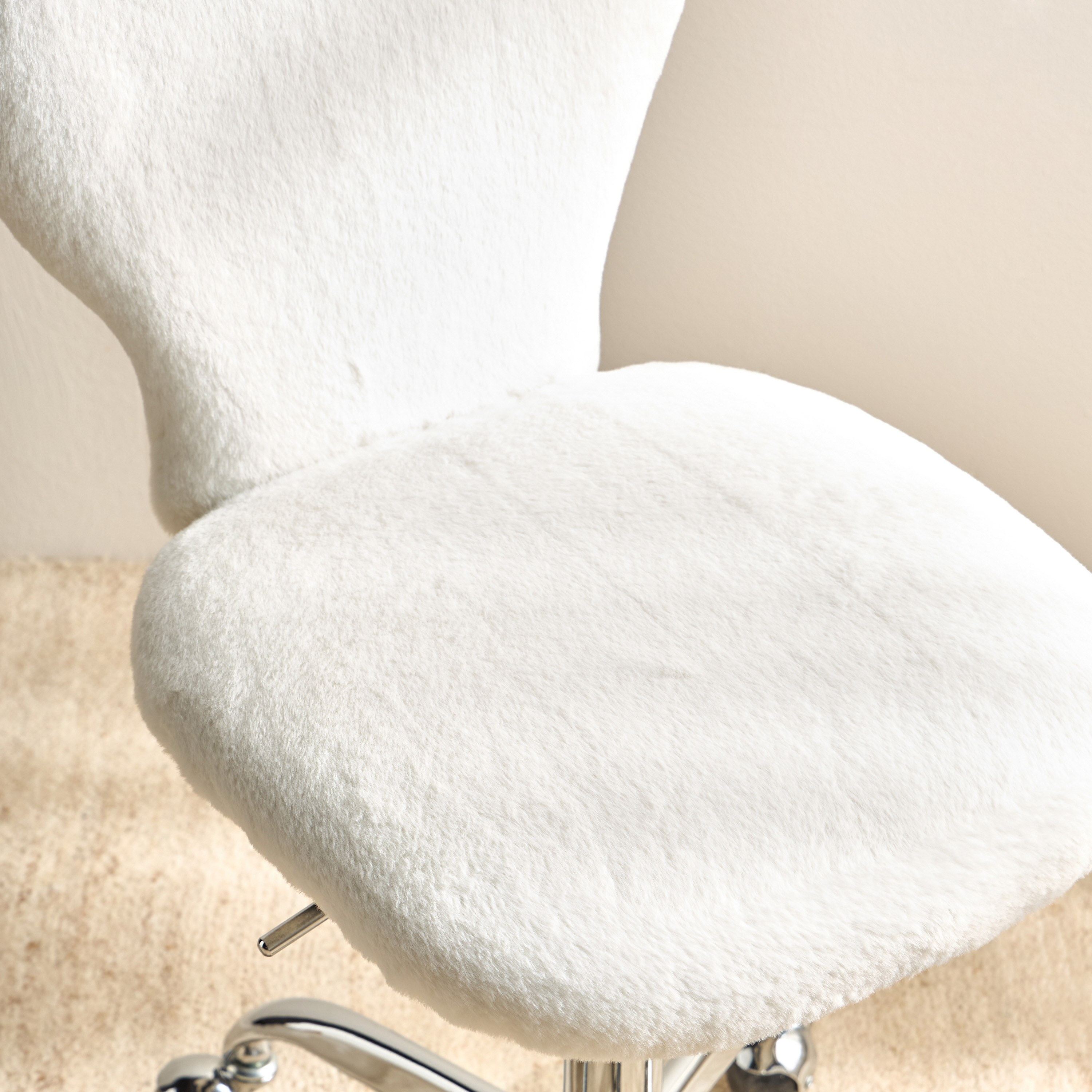 Fara Fur Chair-babyandkids-roomfurniture-chairsandstools-image-5