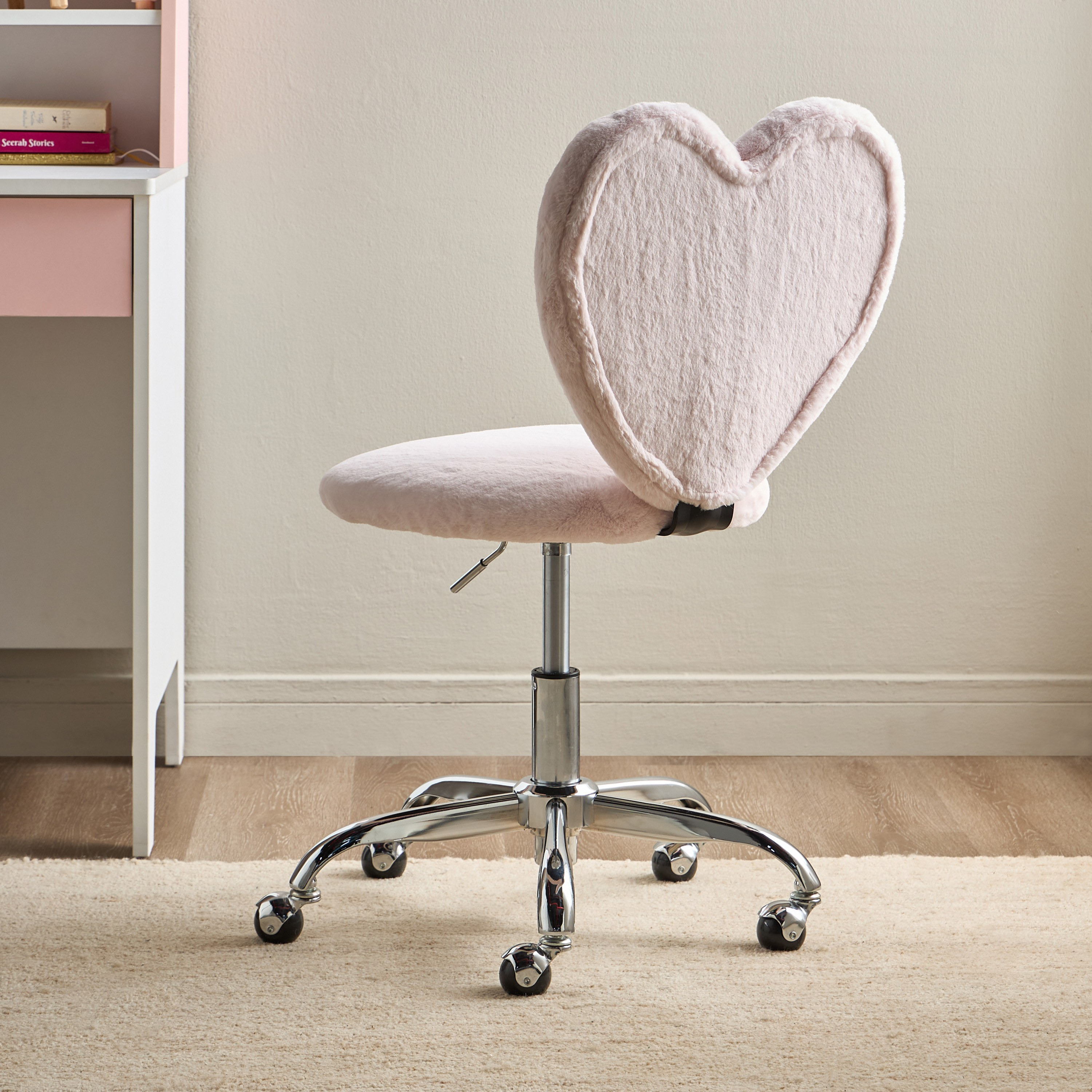 Fara Heart Chair-babyandkids-roomfurniture-chairsandstools-image-4