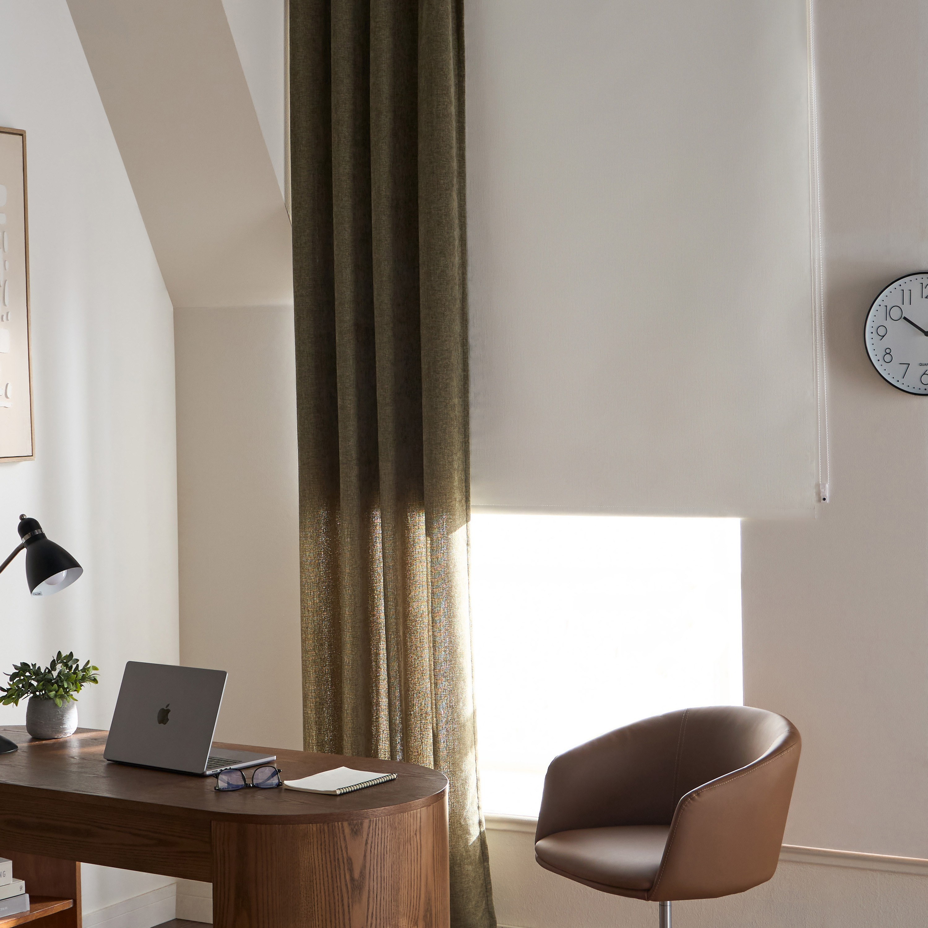Elegante Blackout Roller Blind - 120x240 cm-household-windows-blinds-image-5