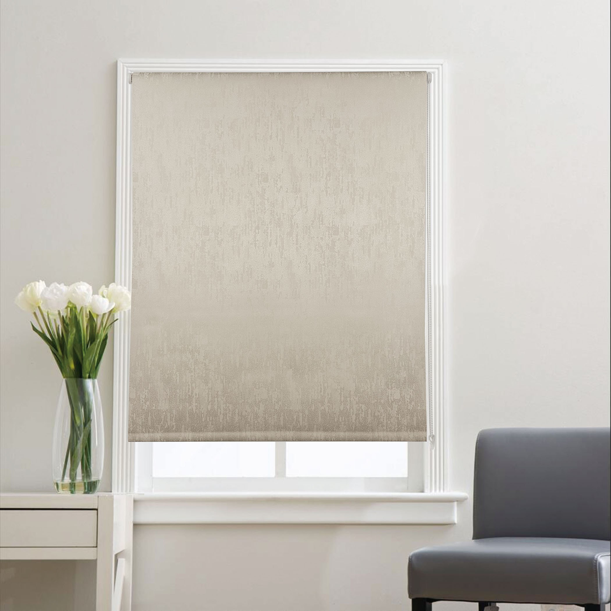Elegante Blackout Roller Blind - 210x240 cm-household-windows-blinds-image-1