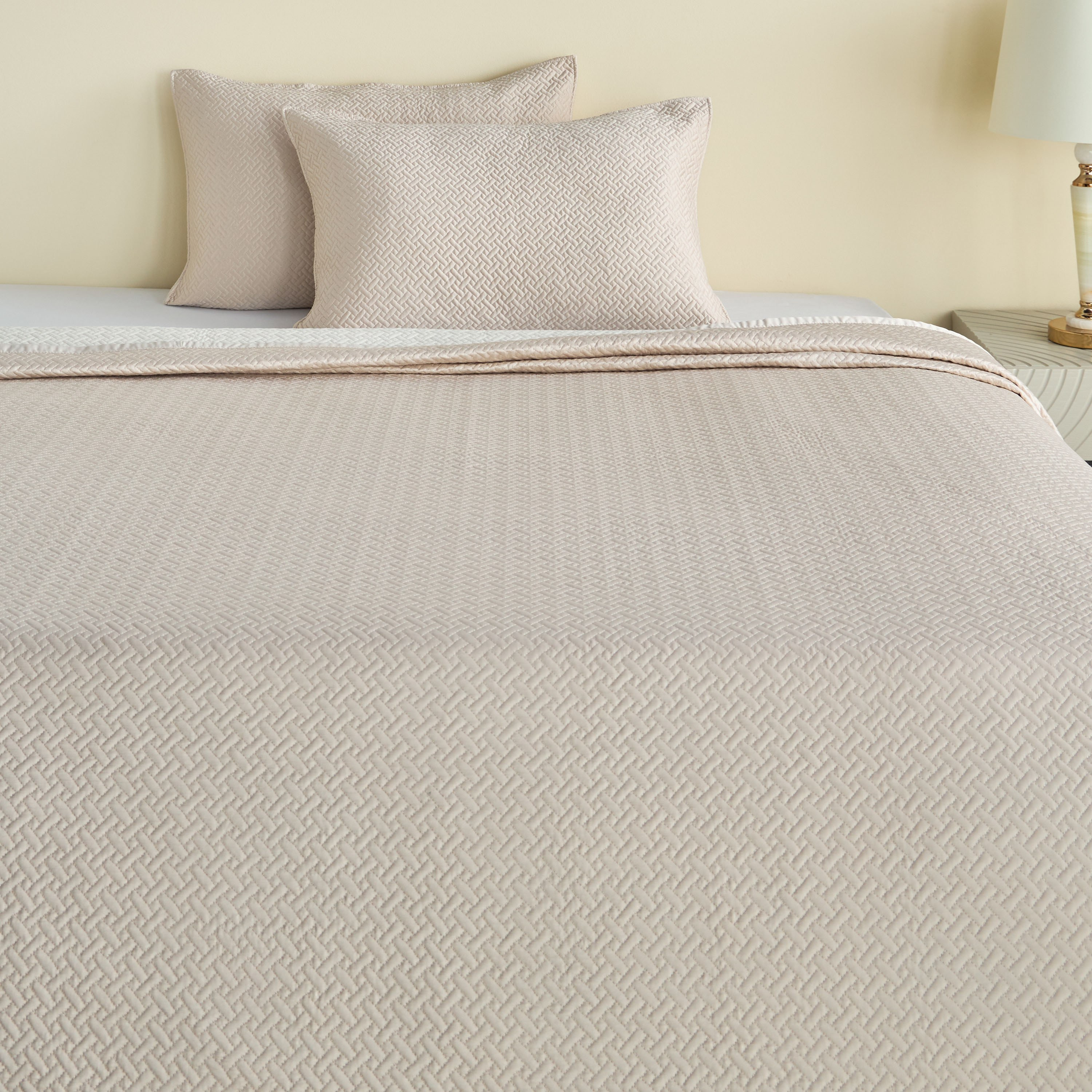 Aura Quilted 3-Piece Super King Bedspread Set - 240x260 cm-household-bedding-comfortersandbedspreads-bedspreads-image-2