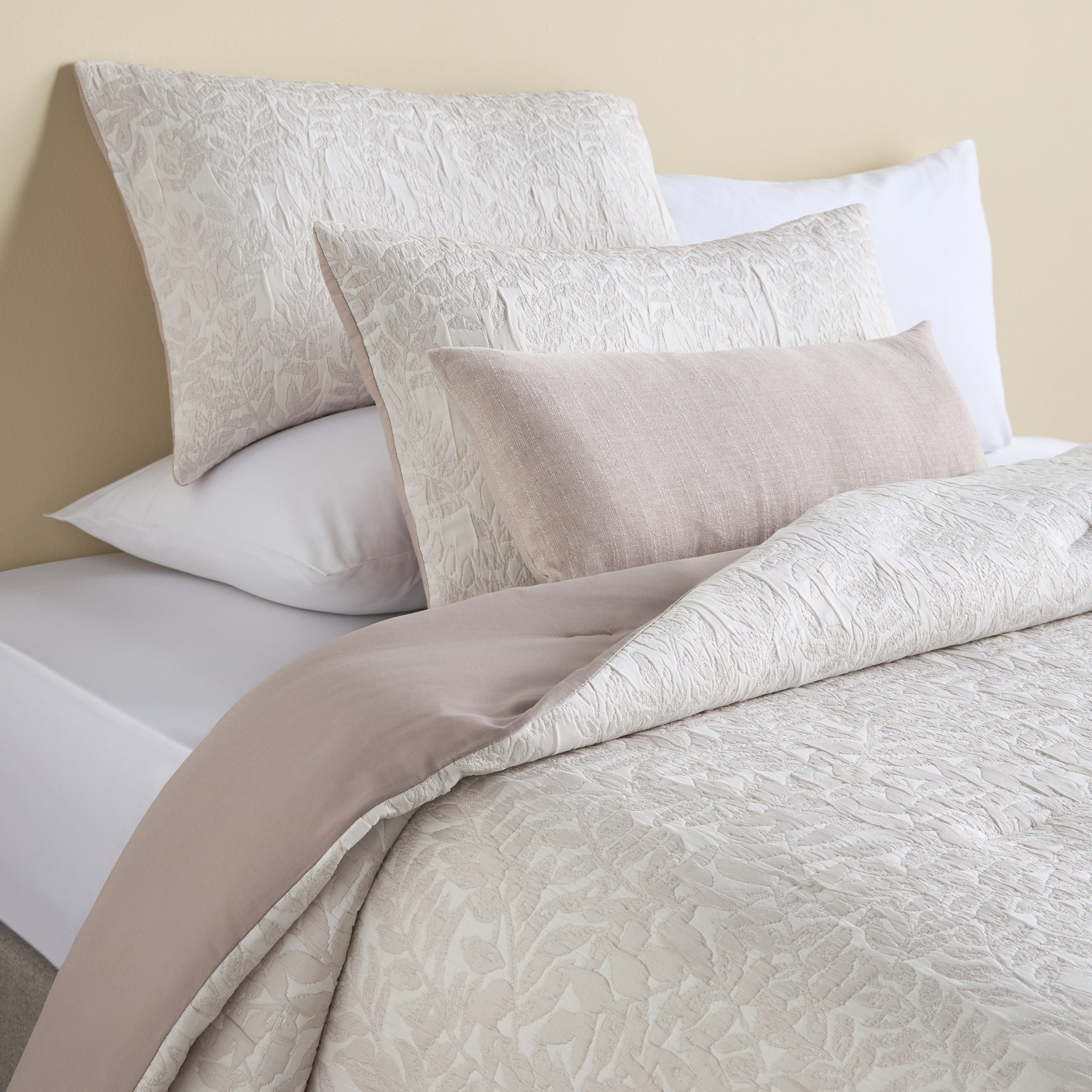 Palma Jacquard 4-Piece Super King Comforter Set - 240x260 cm-household-bedding-comfortersandbedspreads-comforters-image-1