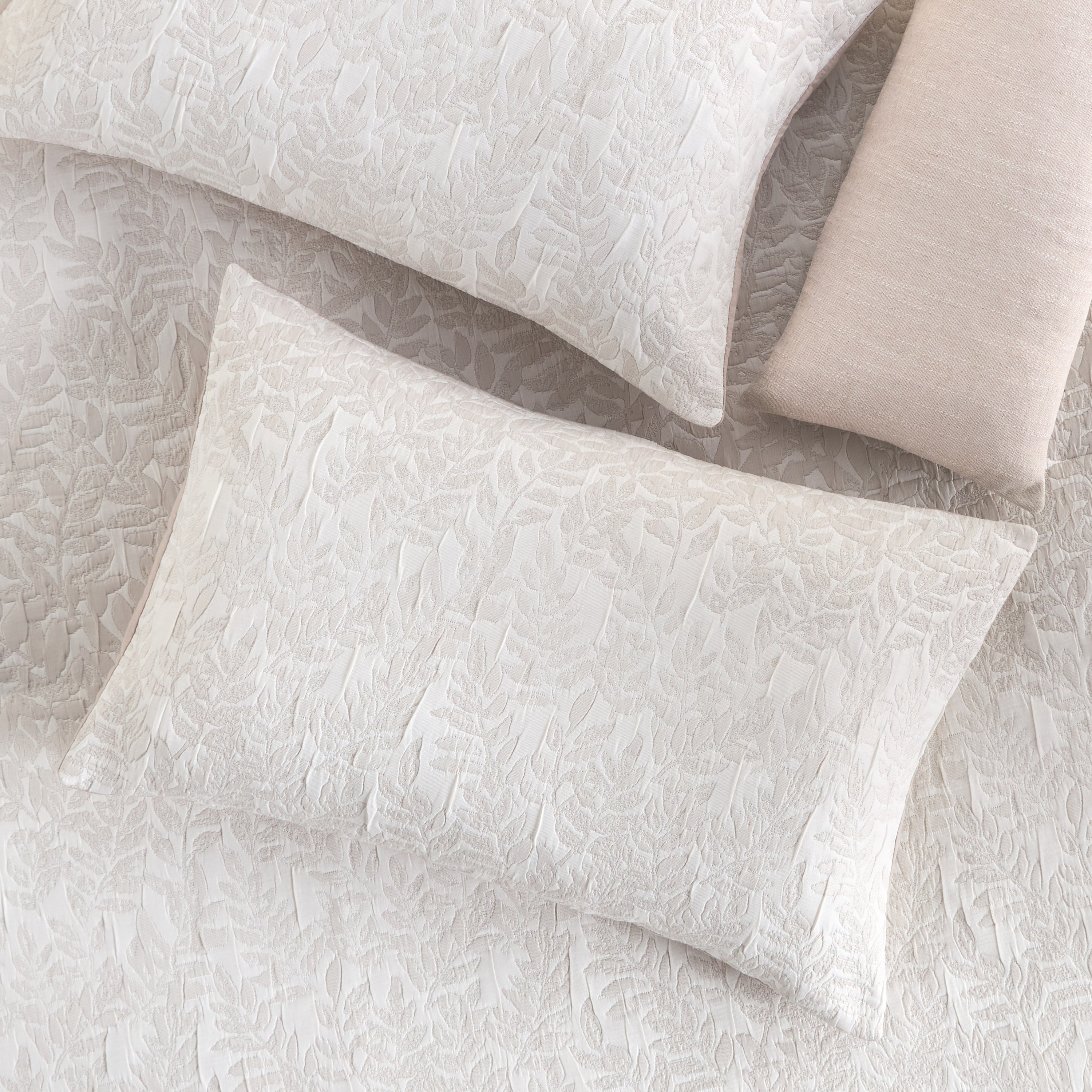 Palma Jacquard 4-Piece Super King Comforter Set - 240x260 cm-household-bedding-comfortersandbedspreads-comforters-image-3