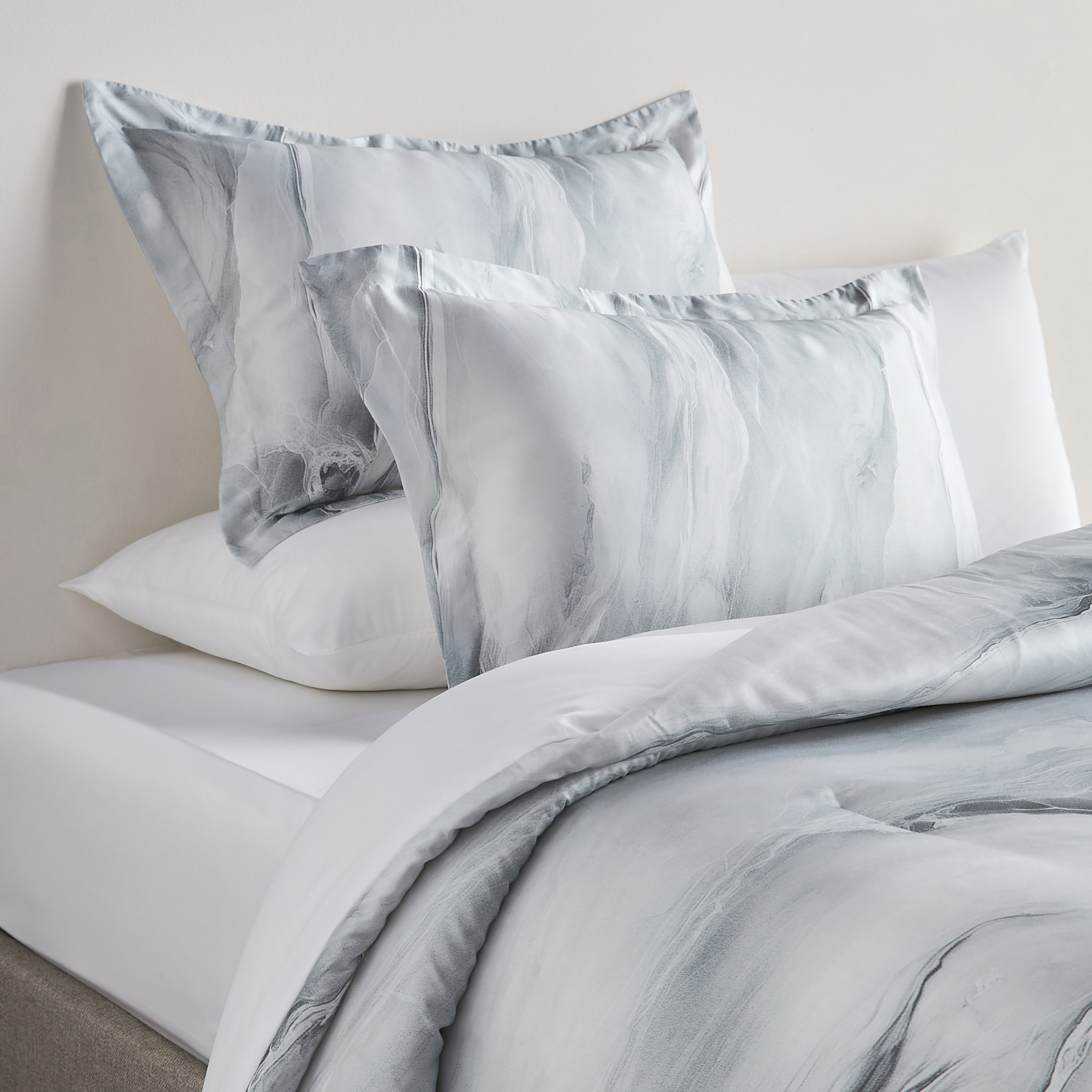 Jaydee Waves Lyocell 6-Piece Super King Comforter and Sheet Set - 240x260 cm