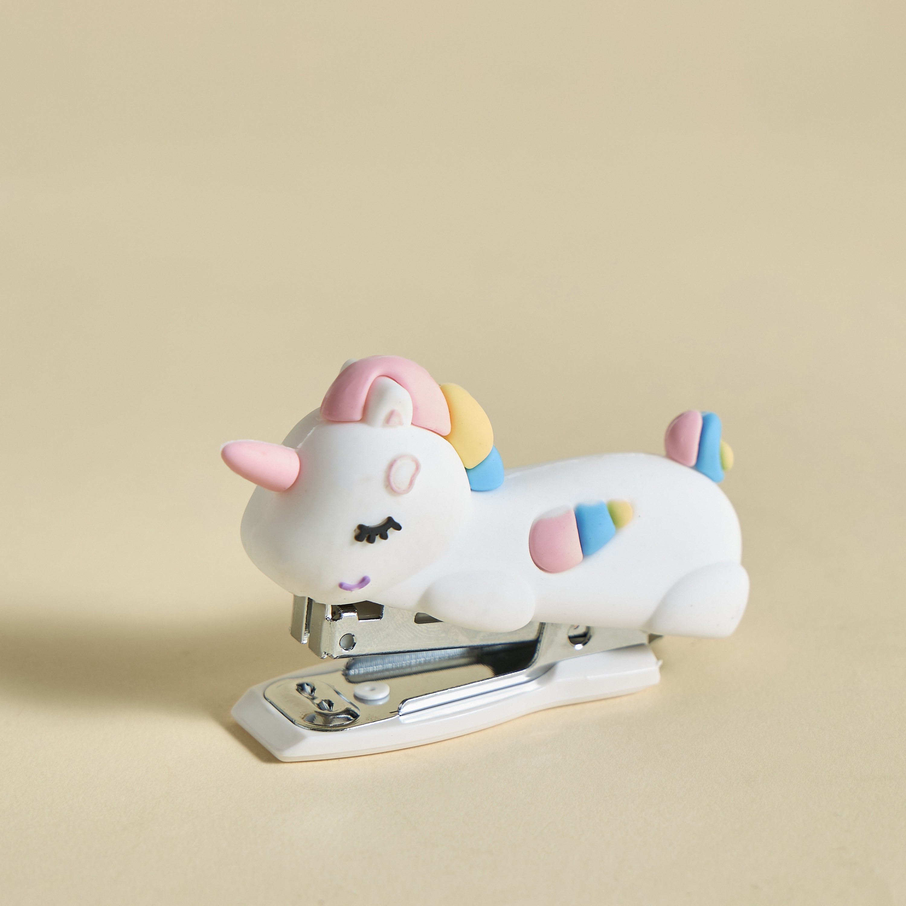 Unicorn Stapler with Pins