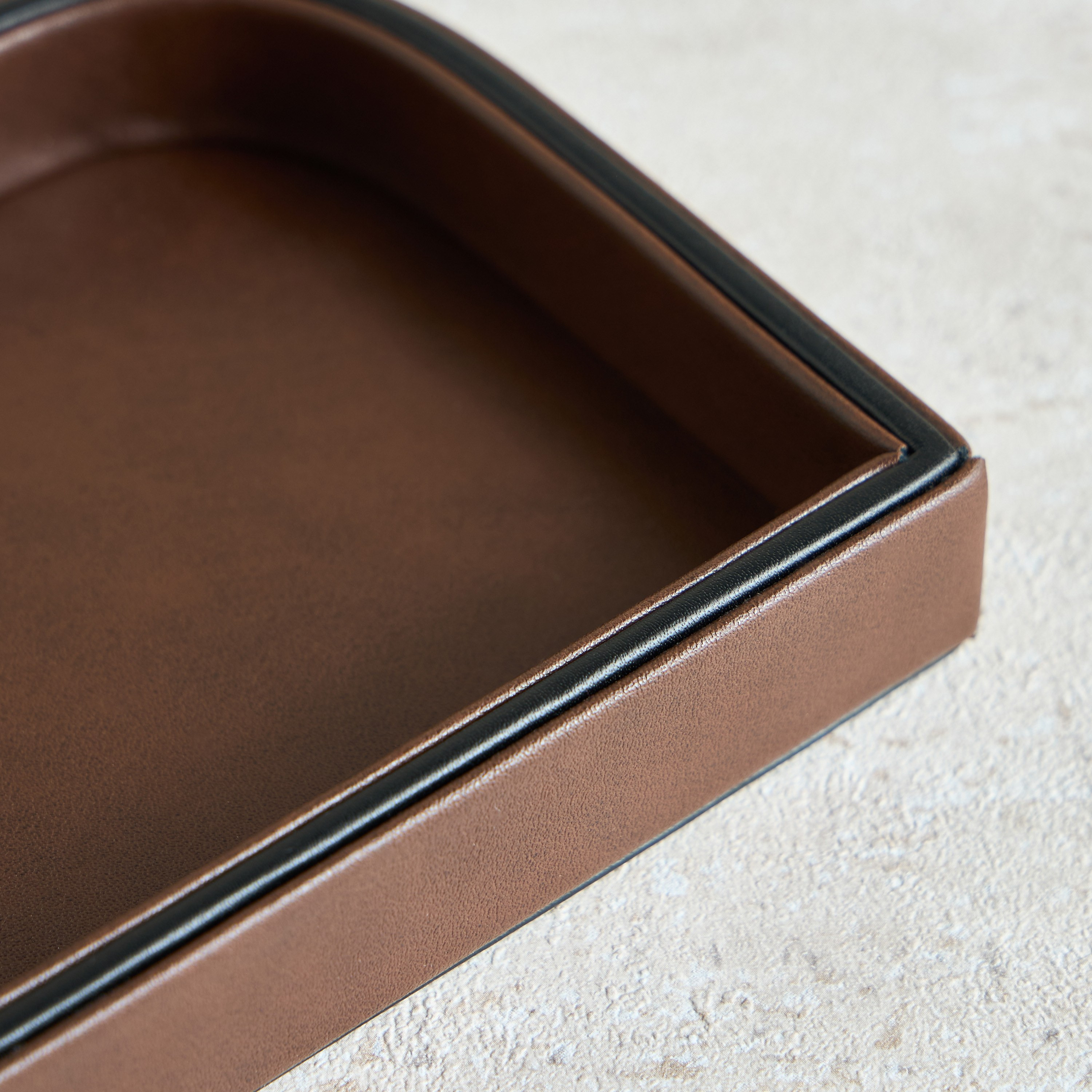 Ella Faux Leather Tray - 15 cm-household-decor-boxesandtrays-image-2