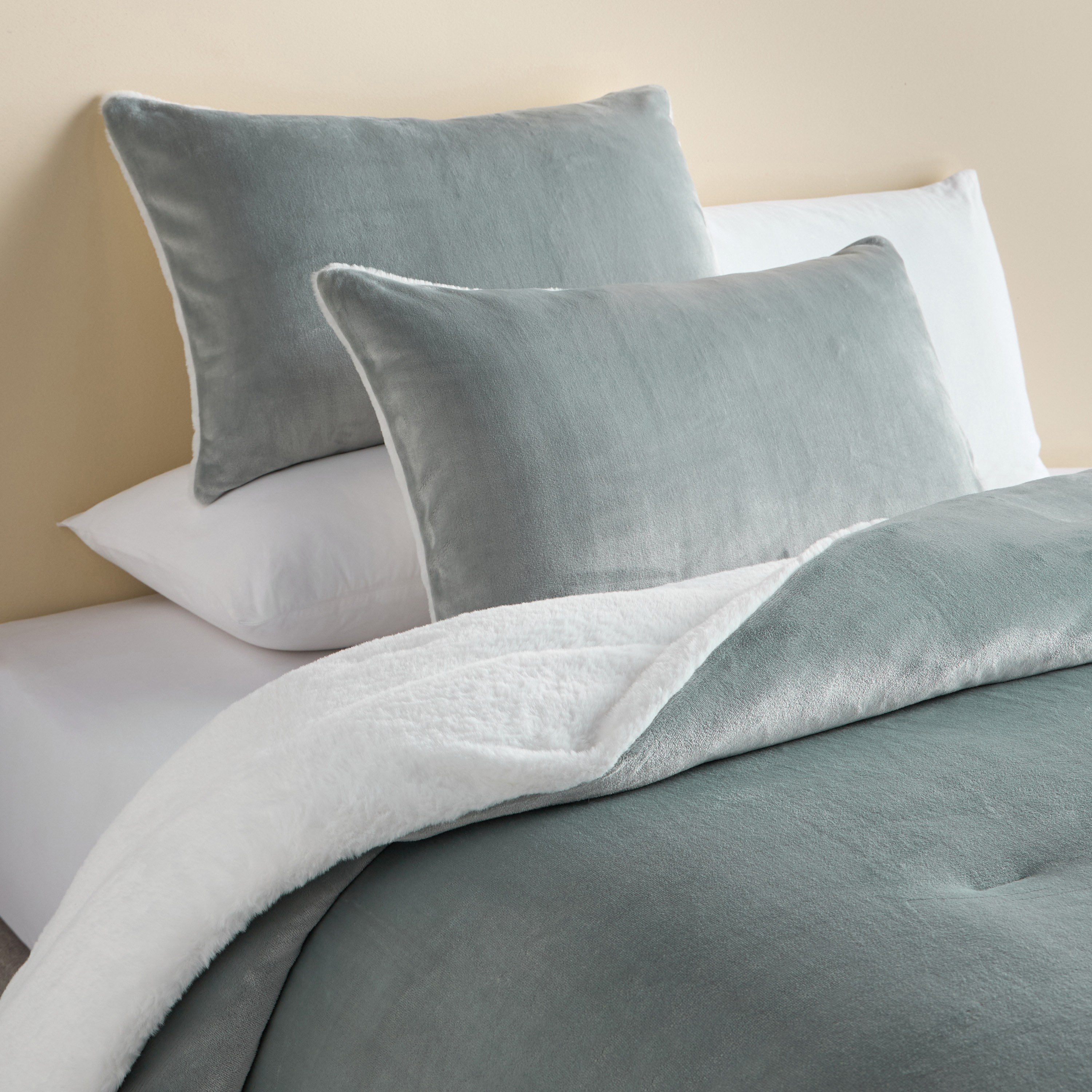 Opal Flannel 3-Piece Full Comforter Set - 150x240 cm-household-bedding-comfortersandbedspreads-comforters-image-1