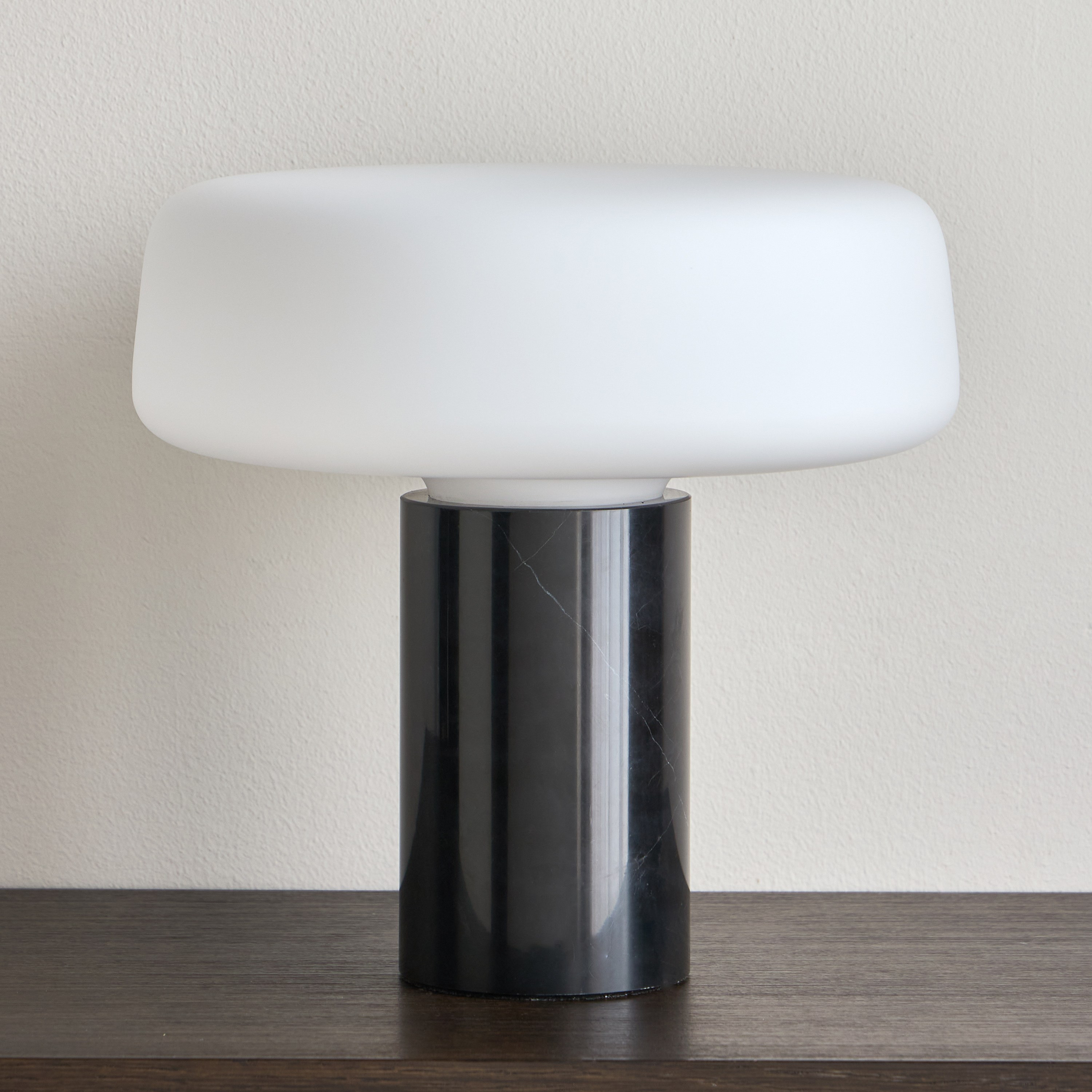 Makki Marble Table Lamp - 35 cm-household-lighting-tableanddesklamps-image-1
