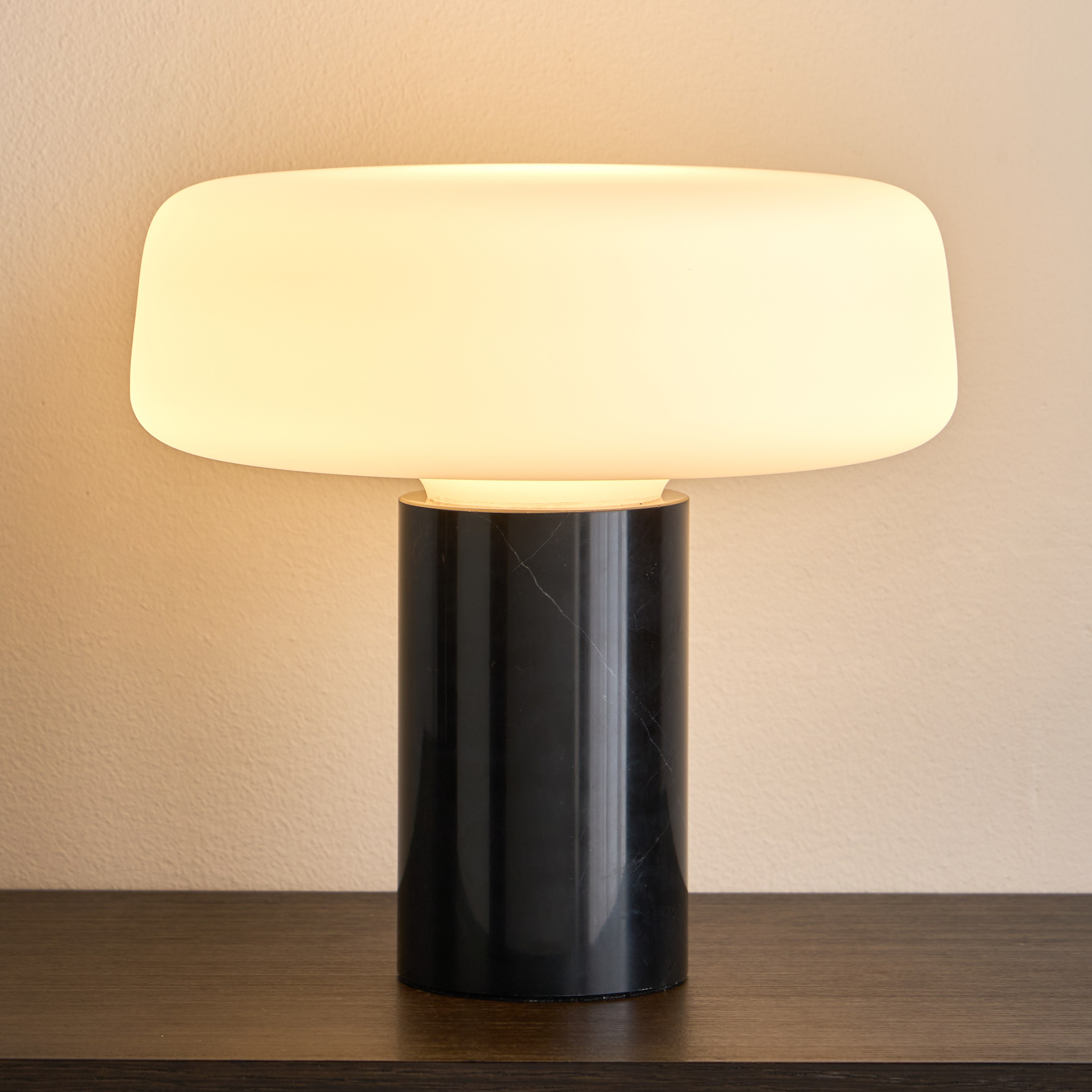 Makki Marble Table Lamp - 35 cm-household-lighting-tableanddesklamps-image-2