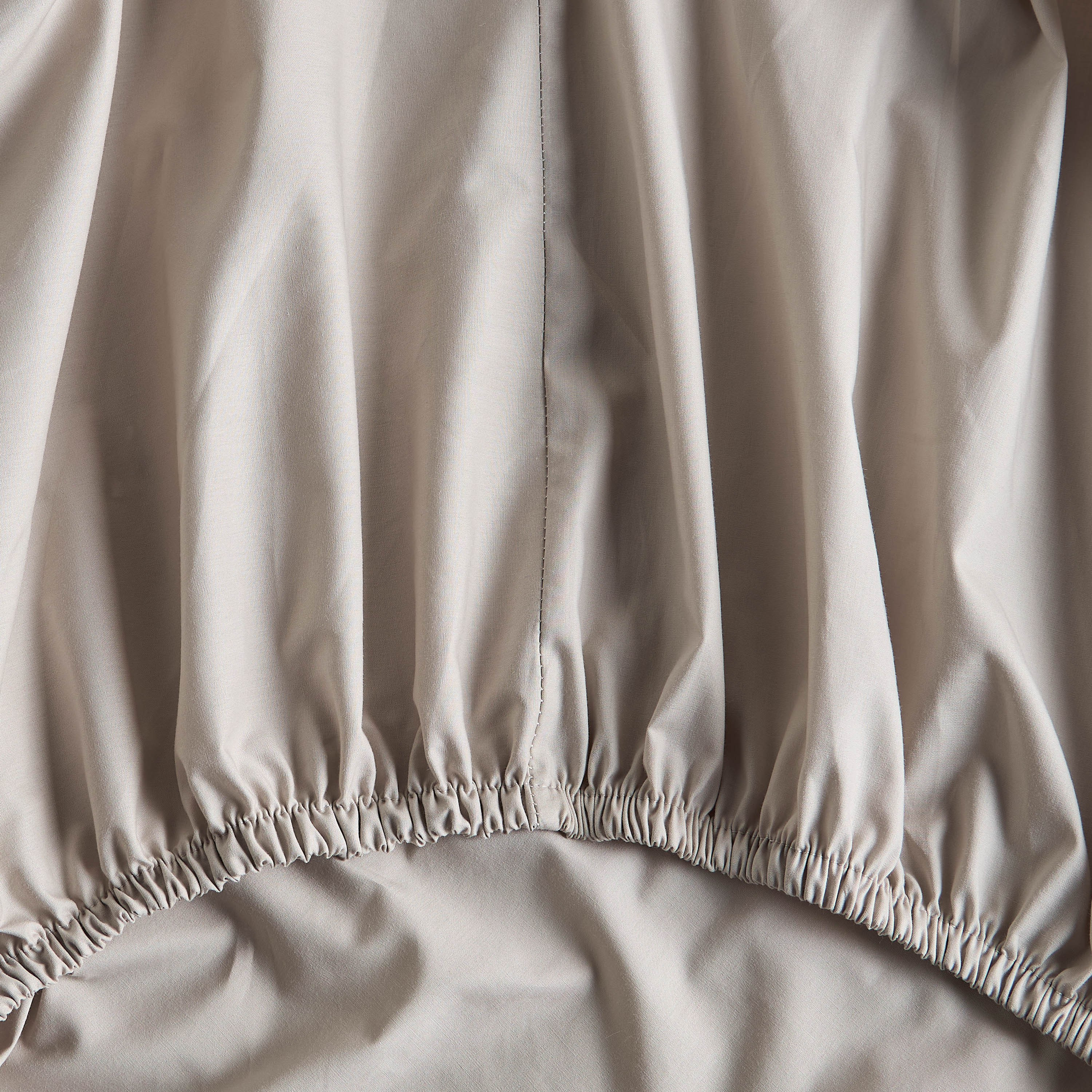 طقم شرشف مطّاطي كينج 3 قطع تينسيل بيركال من القطن العضوي - 180×205 سم-household-bedding-sheetsandpillowcases-fittedsheets-image-5