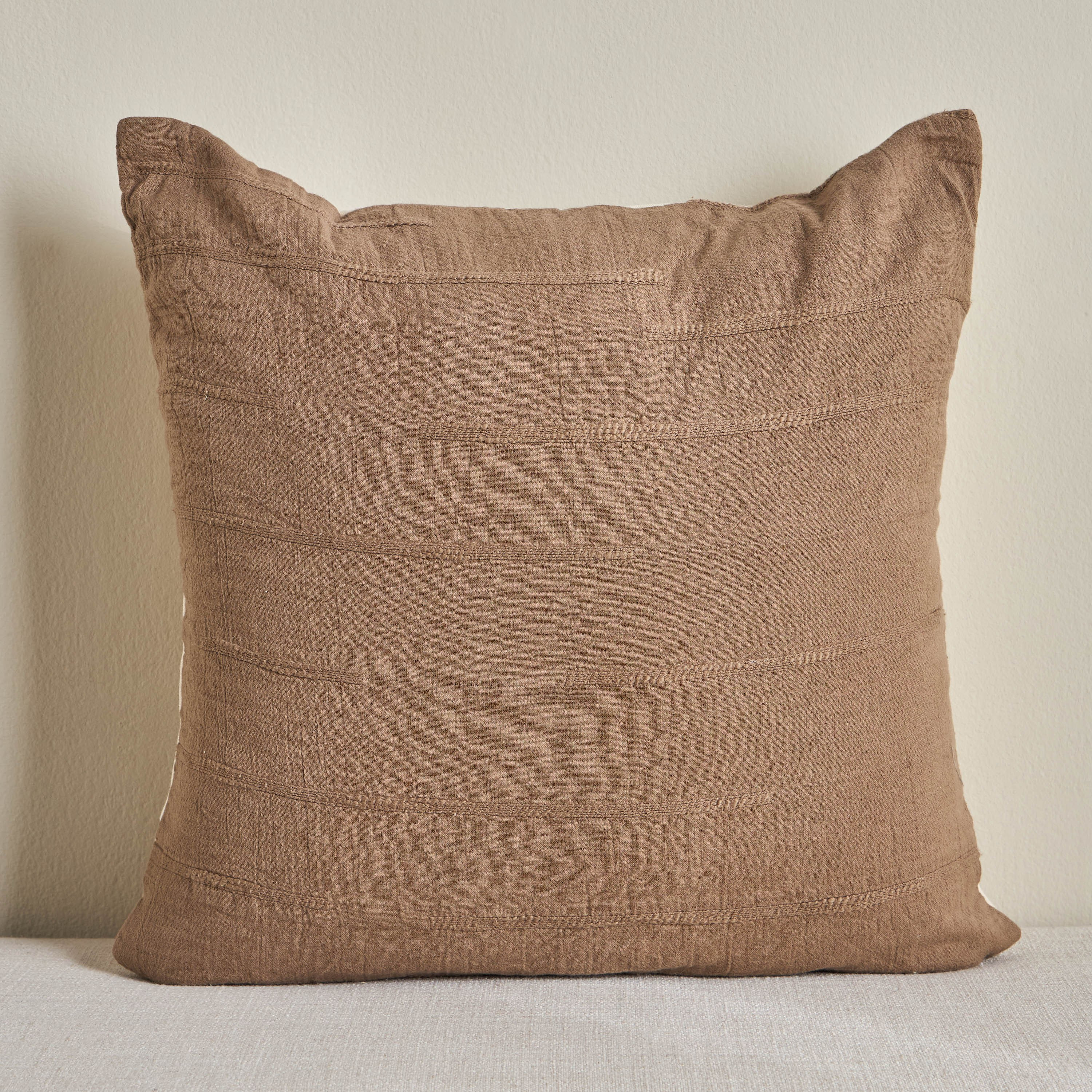 Limmen Woven Filled Cushion  - 50x50 cm-household-cushionsandthrows-filledcushions-decorativecushions-image-1