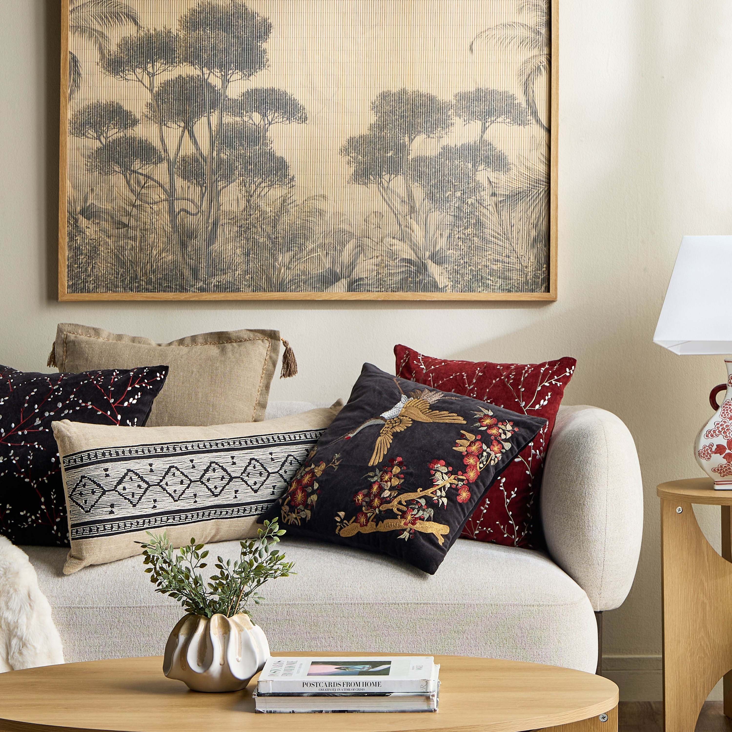 وسادة محشوة مطرزة - شيلونج - 35x80 سم-household-cushionsandthrows-filledcushions-decorativecushions-image-4