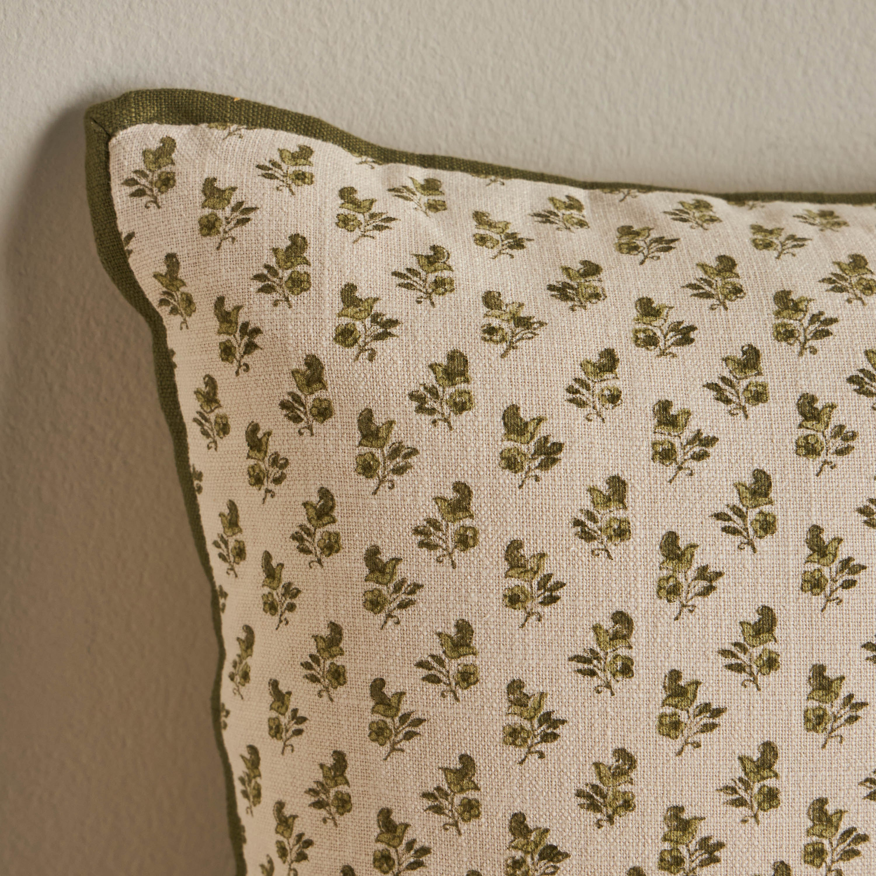 غطاء وسادة بطبعات - سيلين - 50x50 سم-household-cushionsandthrows-cushioncovers-image-8