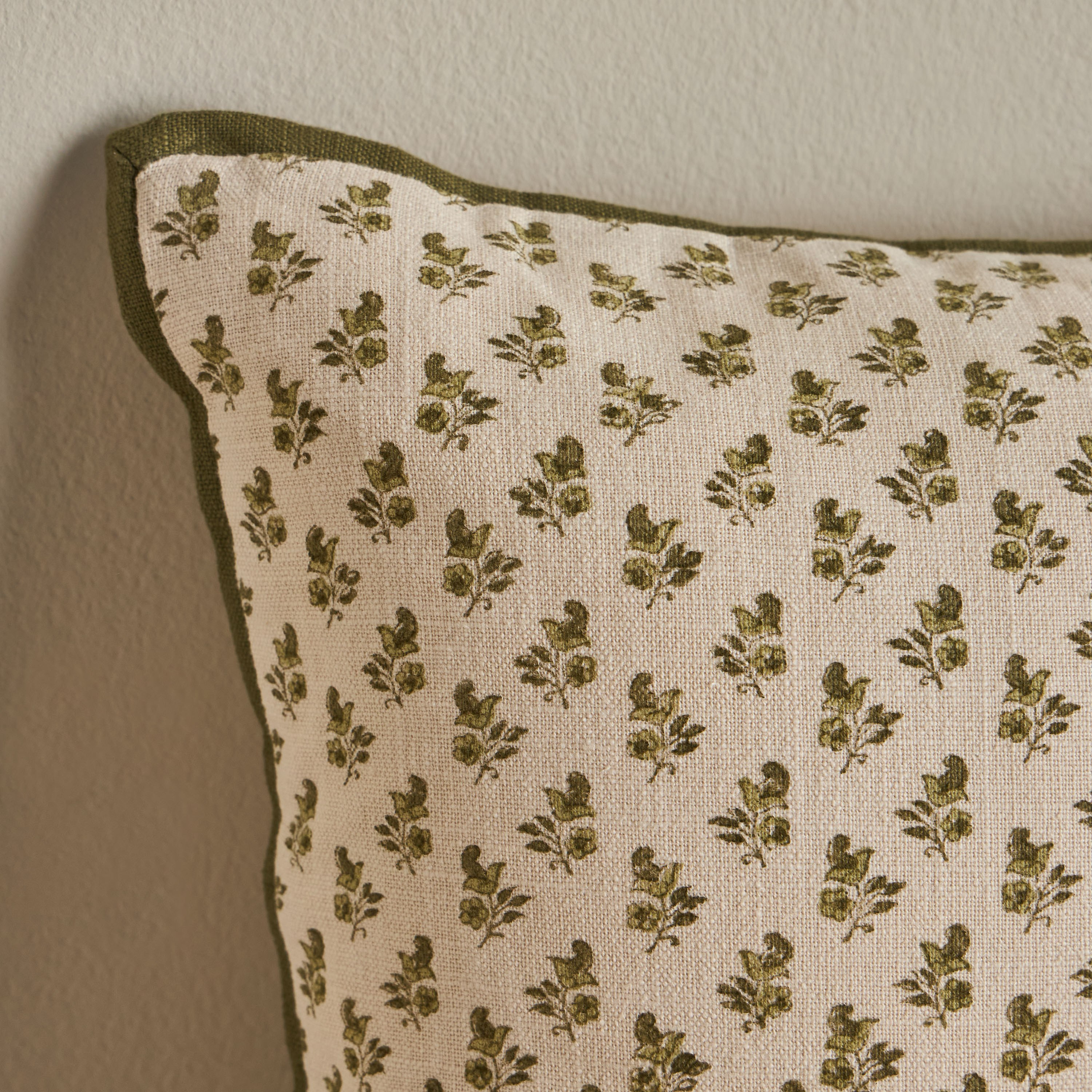Celine Printed Filled Cushion - 50x50 cm-household-cushionsandthrows-filledcushions-decorativecushions-image-3