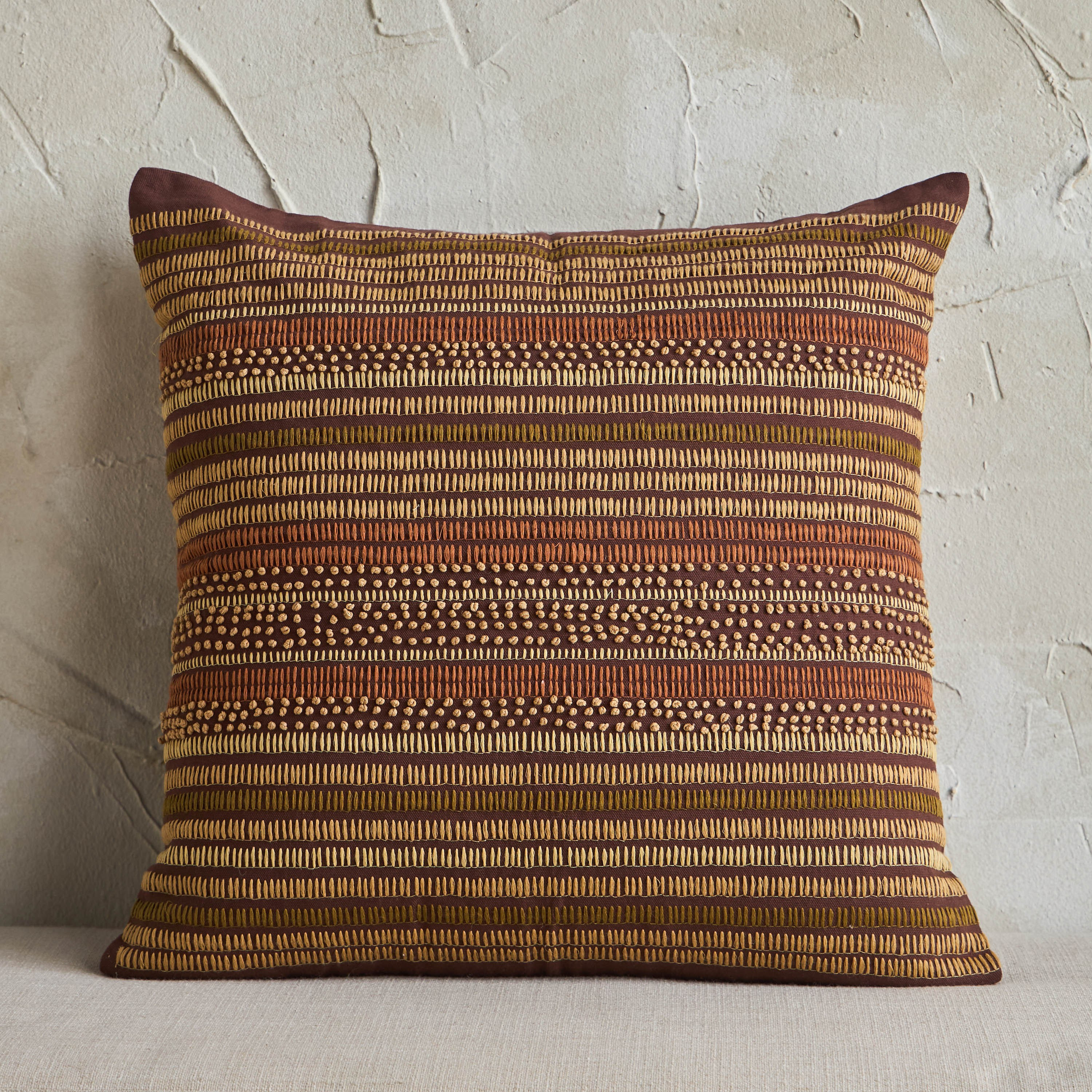 غطاء وسادة بخطوط ونقط - 50x50 سم-household-cushionsandthrows-cushioncovers-image-5