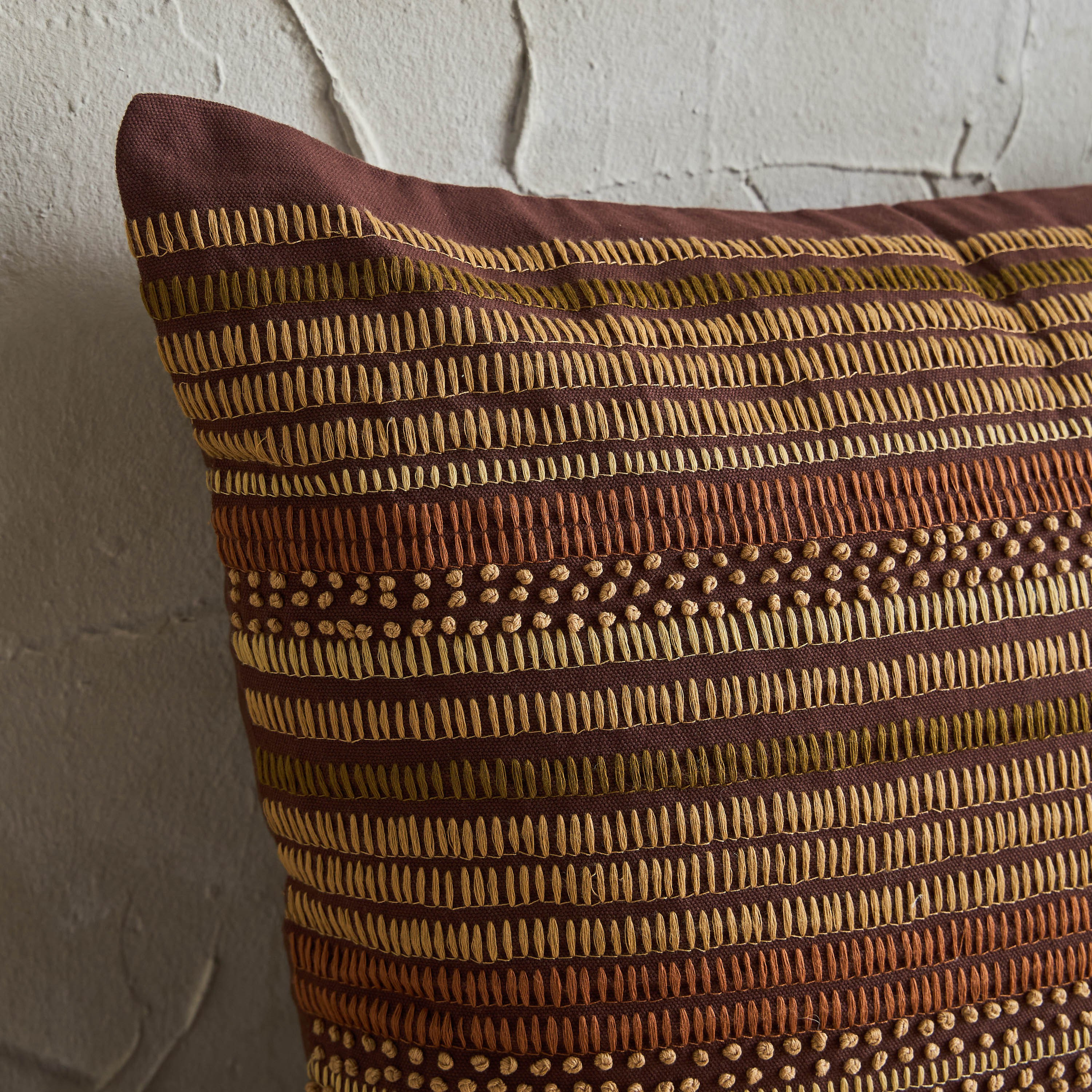 غطاء وسادة بخطوط ونقط - 50x50 سم-household-cushionsandthrows-cushioncovers-image-6