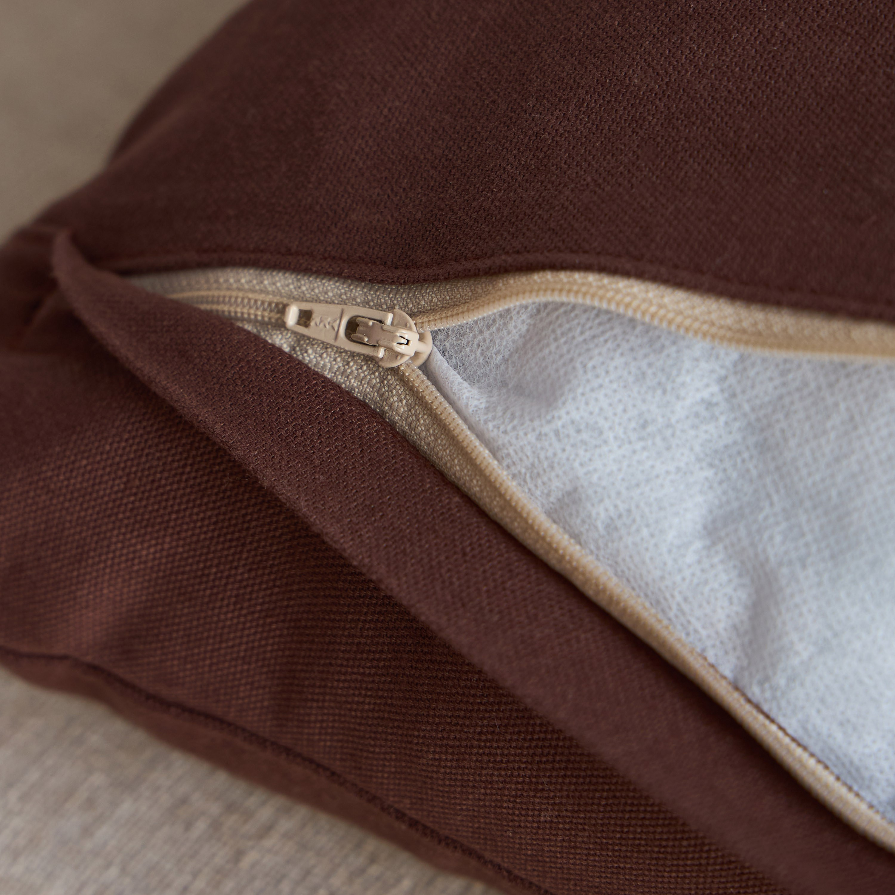غطاء وسادة بخطوط ونقط - 50x50 سم-household-cushionsandthrows-cushioncovers-image-7
