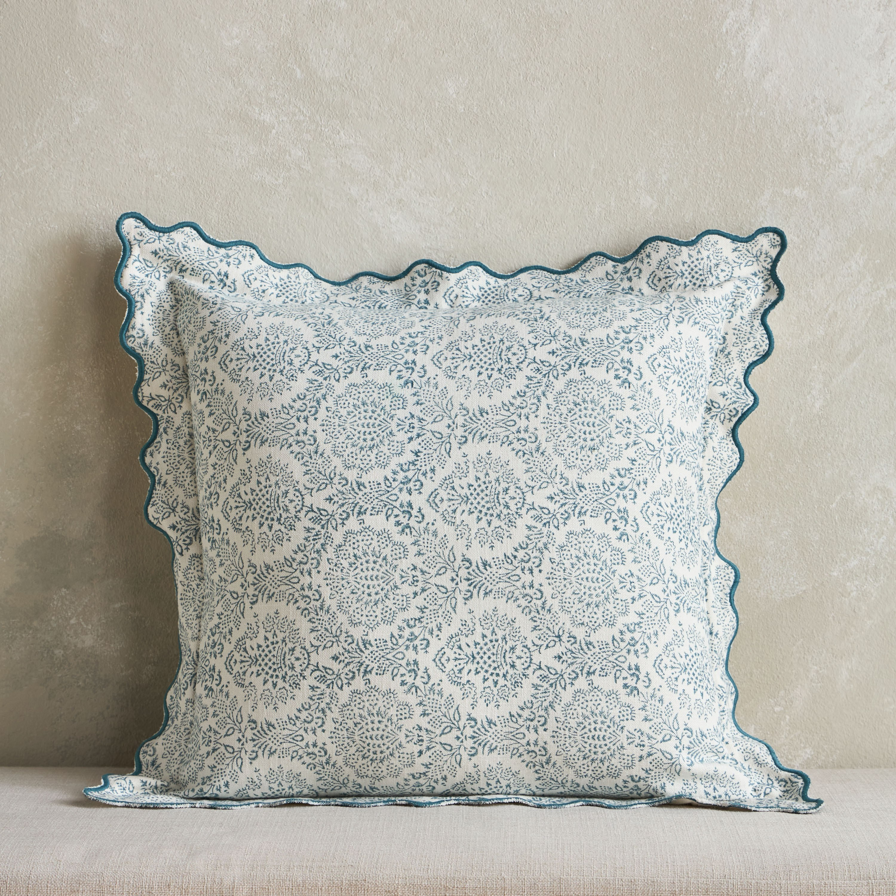Shireen Block Print Cushion Cover - 50x50 cm-household-cushionsandthrows-cushioncovers-image-1