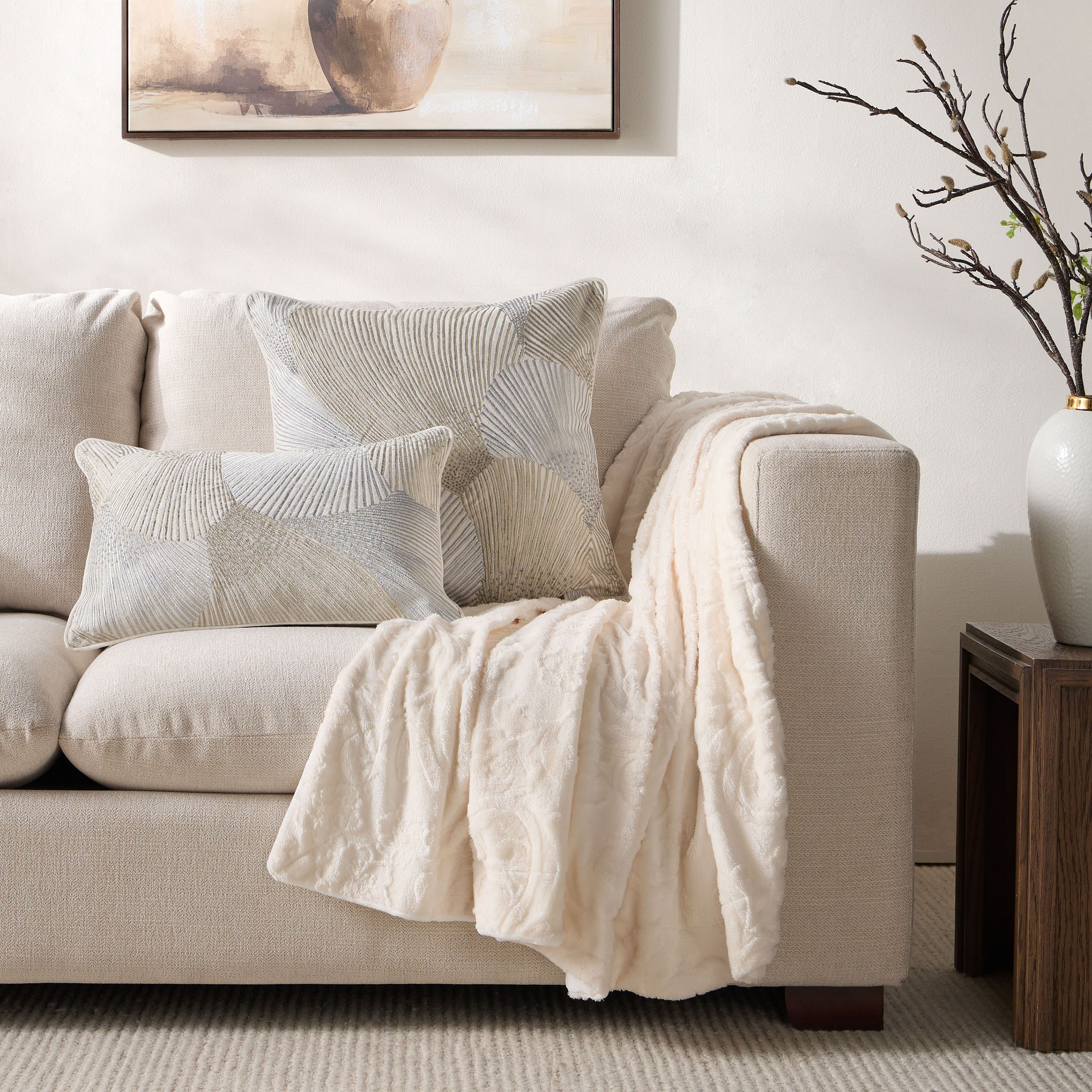 Scallop Embroidered Cushion Cover - 50x50 cm-household-cushionsandthrows-cushioncovers-image-4