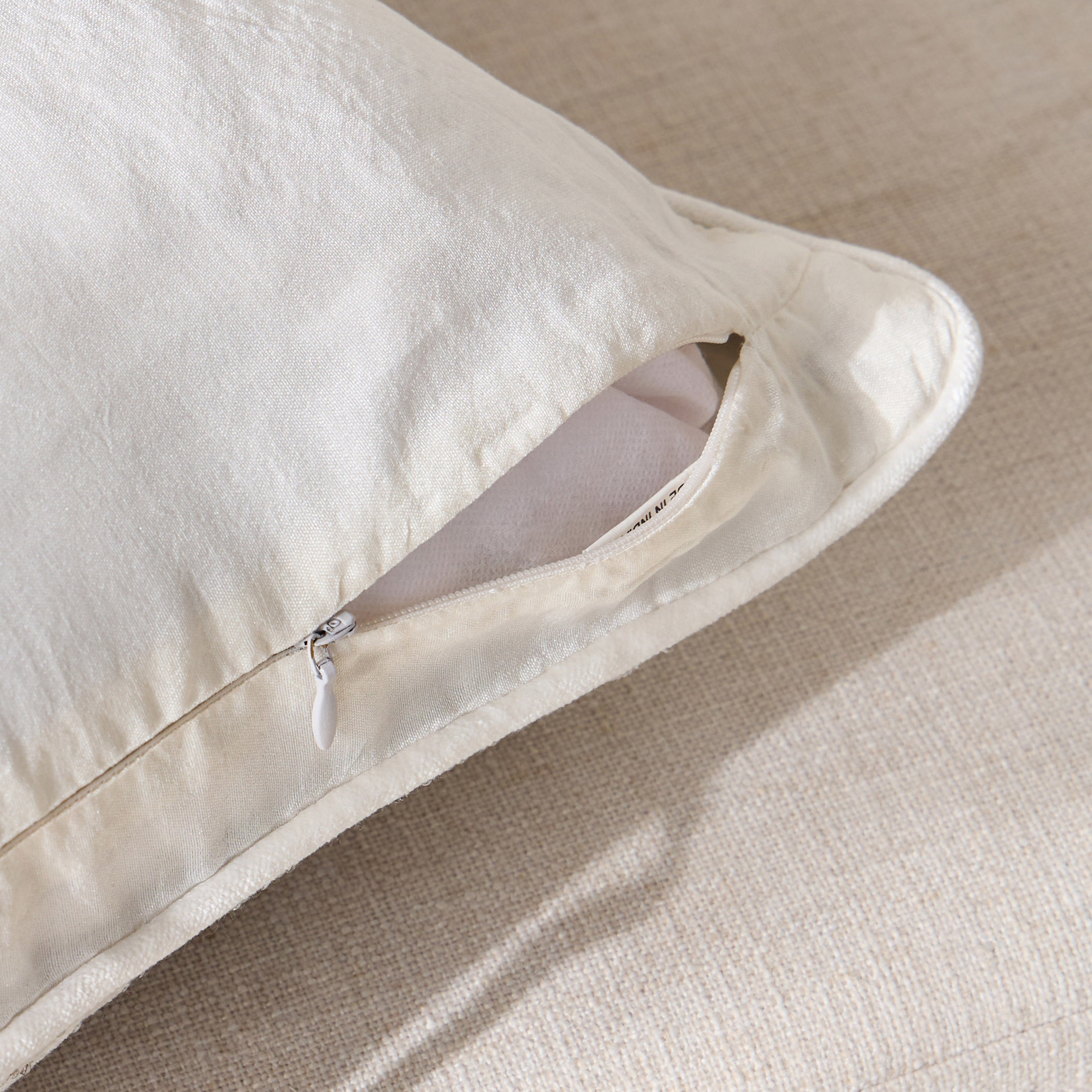 Scallop Embroidered Filled Cushion - 50x50 cm-household-cushionsandthrows-filledcushions-decorativecushions-image-3