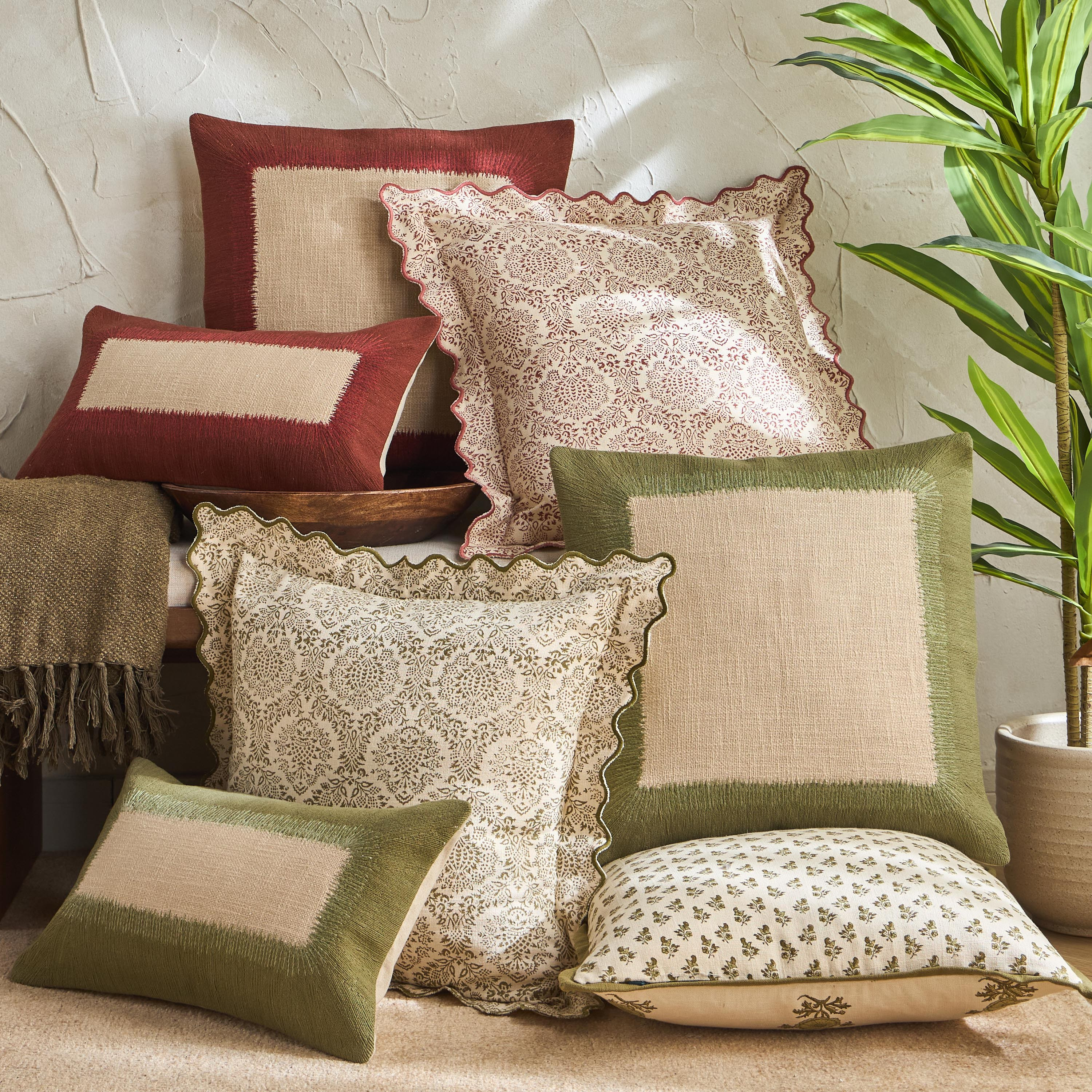 Tambour Embroidered Cushion Cover - 50x50 cm-household-cushionsandthrows-cushioncovers-image-4