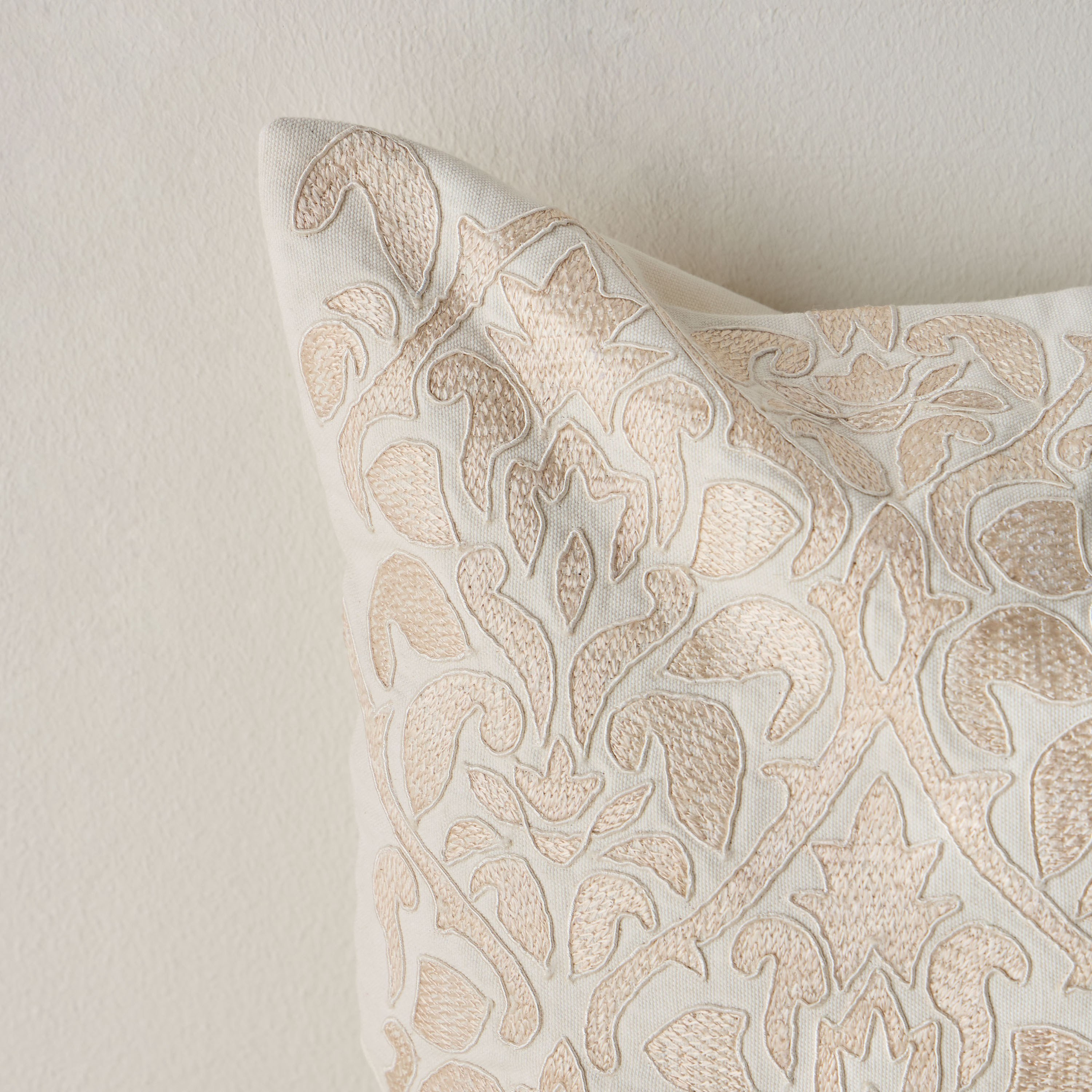 Gulfam Embroidered Filled Cushion - 50x50 cm-household-cushionsandthrows-filledcushions-decorativecushions-image-2