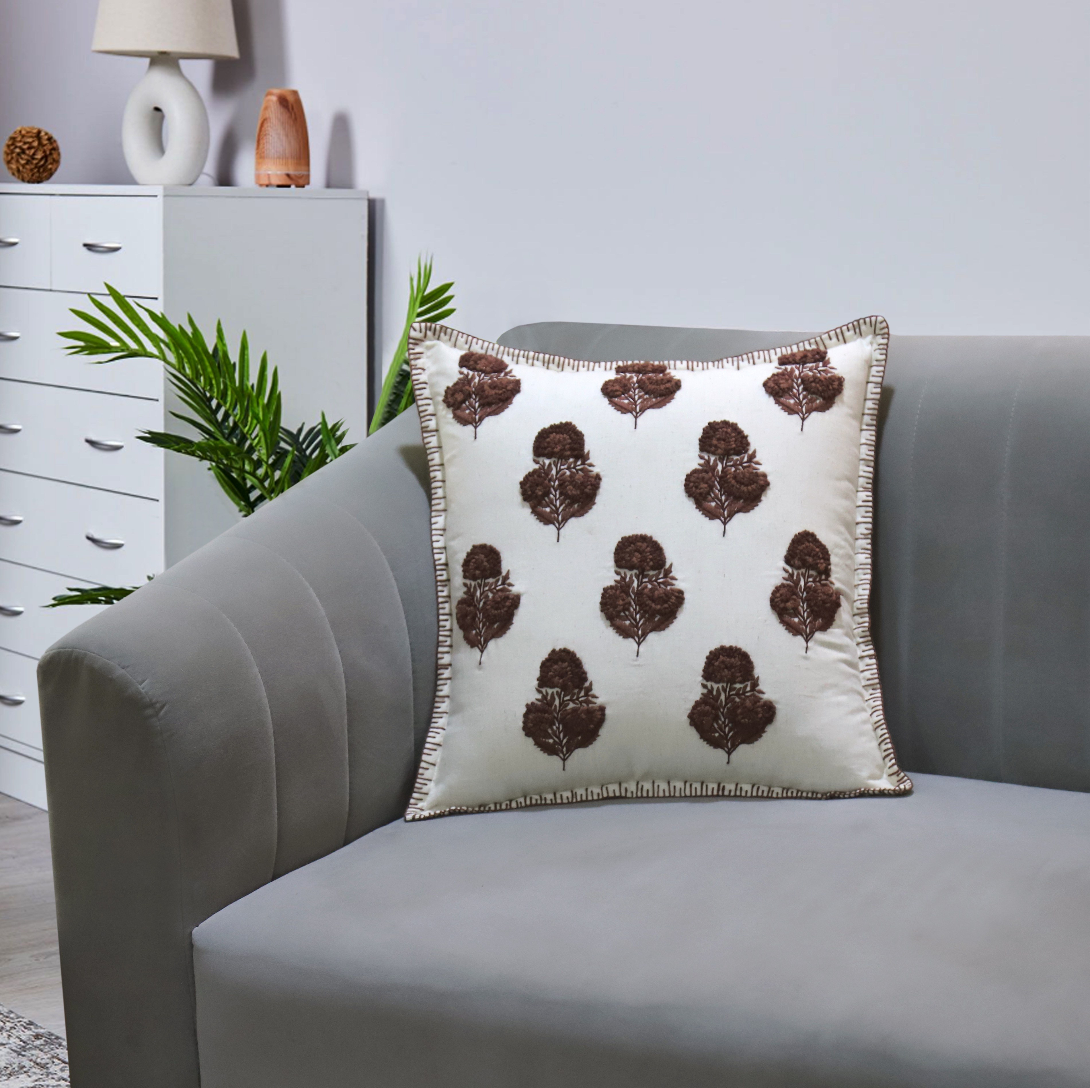 وسادة محشوة مطرزة - كيل - 50x50 سم-household-cushionsandthrows-filledcushions-decorativecushions-image-1