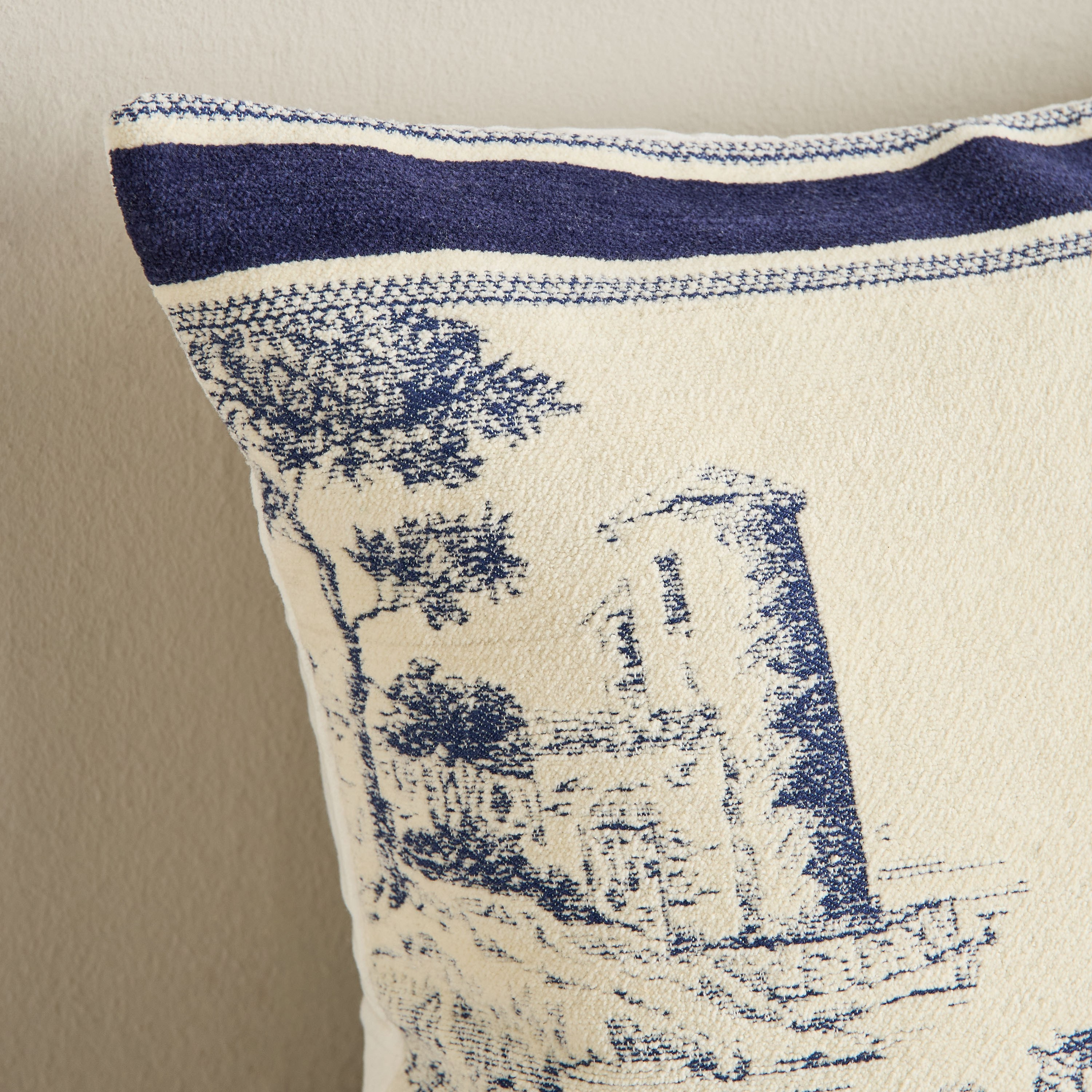 Sendai Chenille Filled Cushion - 50x50 cm-household-cushionsandthrows-filledcushions-decorativecushions-image-2