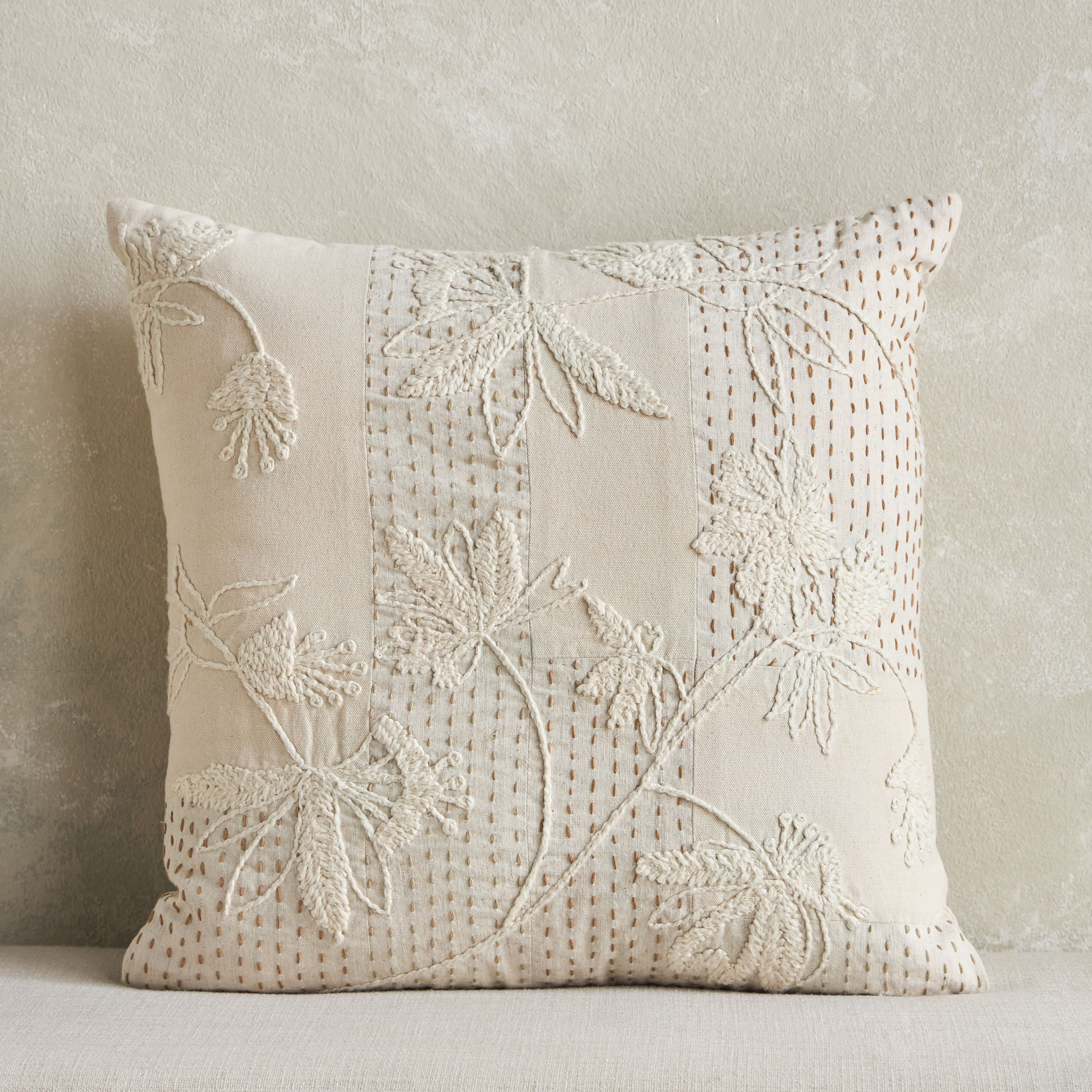 Keilani Jump Stich Cushion Cover - 50x50 cm-household-cushionsandthrows-cushioncovers-image-1