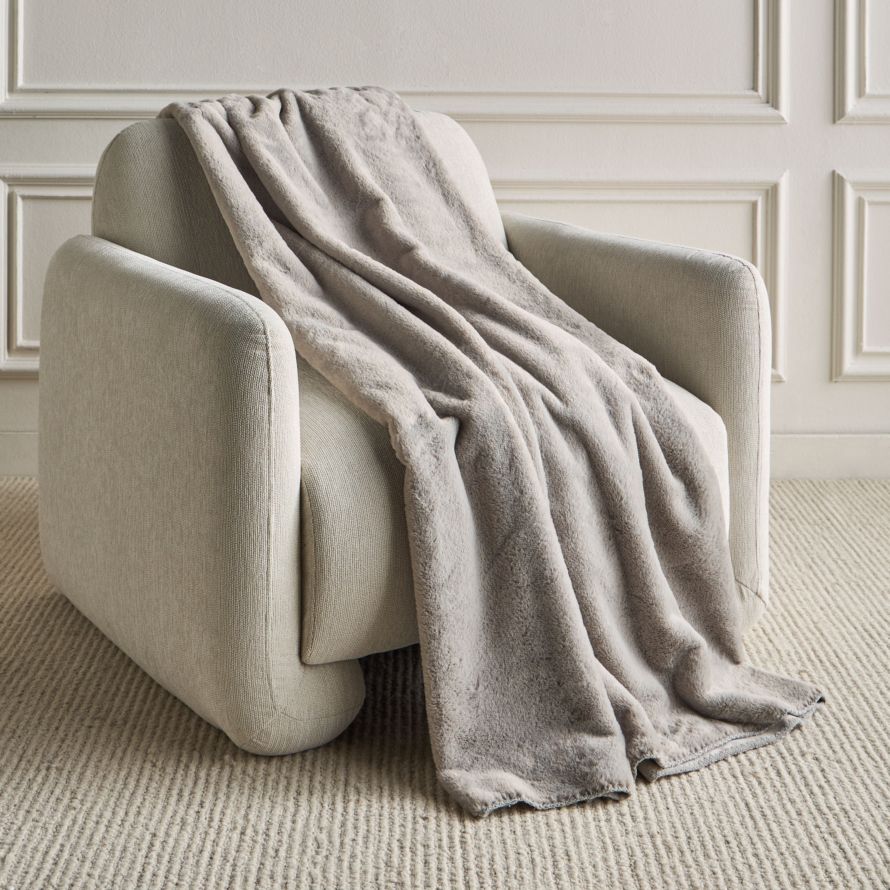 بطانية كوين مينك فرو أرنب - آرنا - 240x200 سم-household-bedding-blankets-image-1