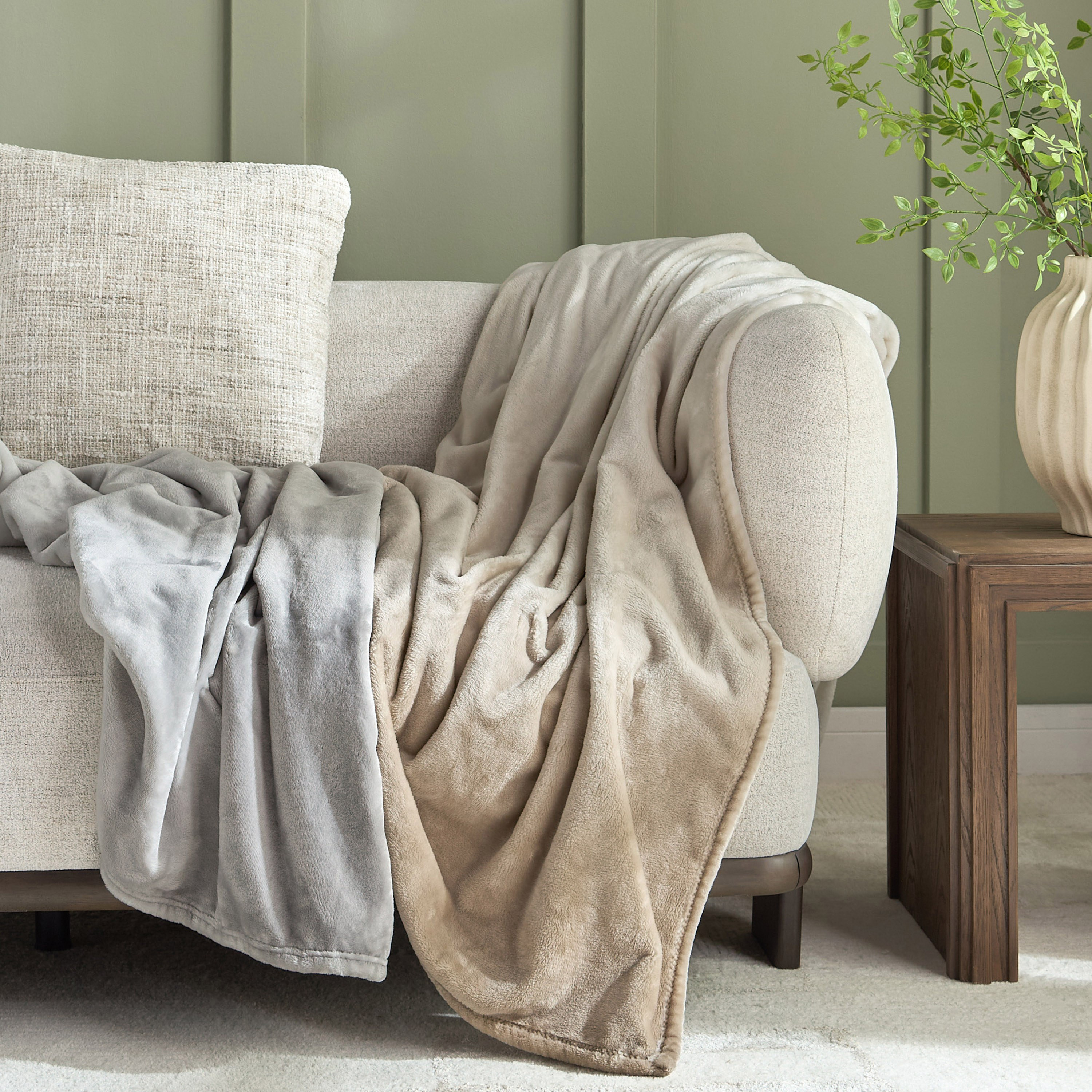 بطانية فردية فلانيل متدرجة اللون - ألف - 150x200 سم-household-bedding-blankets-image-3