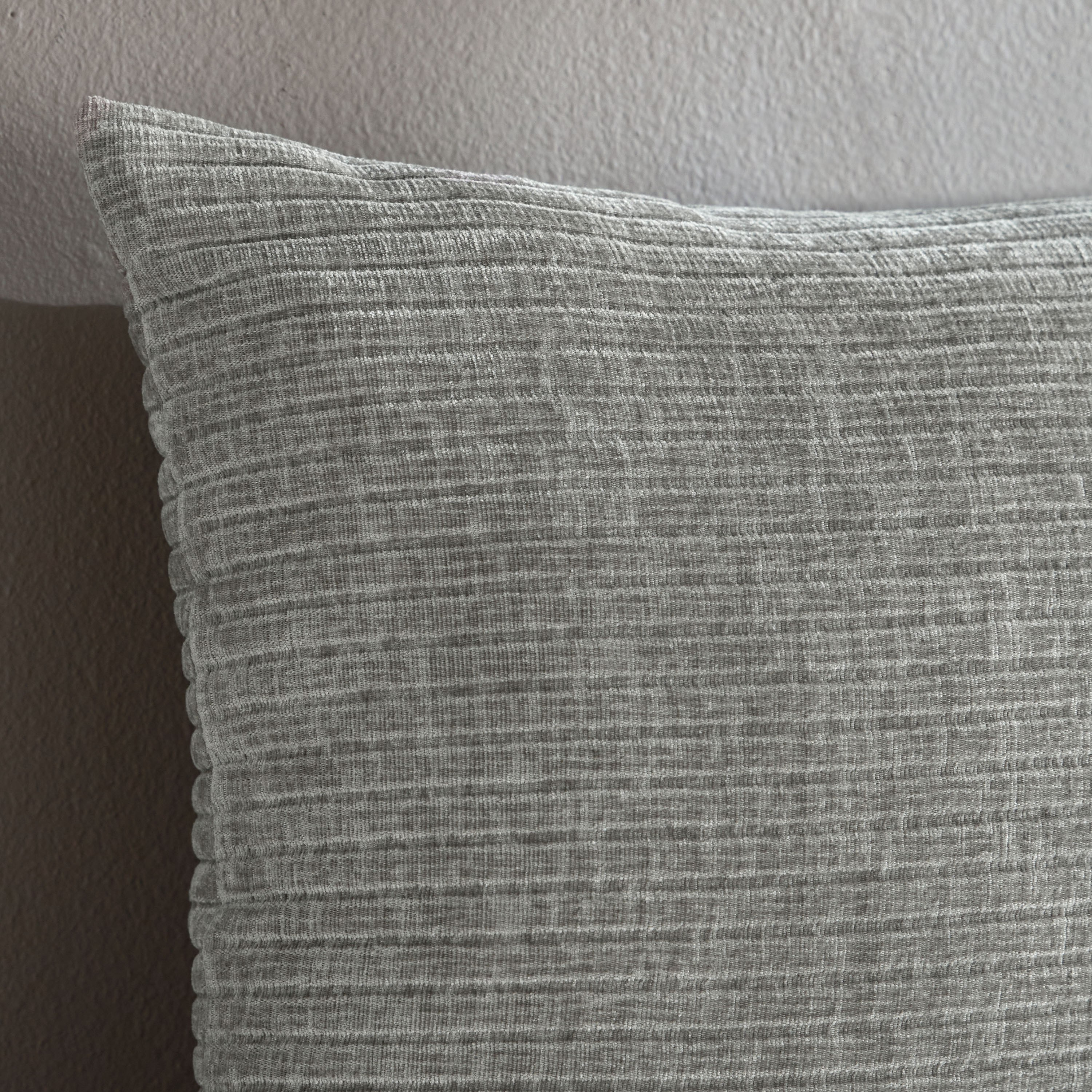 Samar 2-Piece Chenille Ribbed Filled Cushion Set - 45x45 cm-household-cushionsandthrows-filledcushions-decorativecushions-image-2