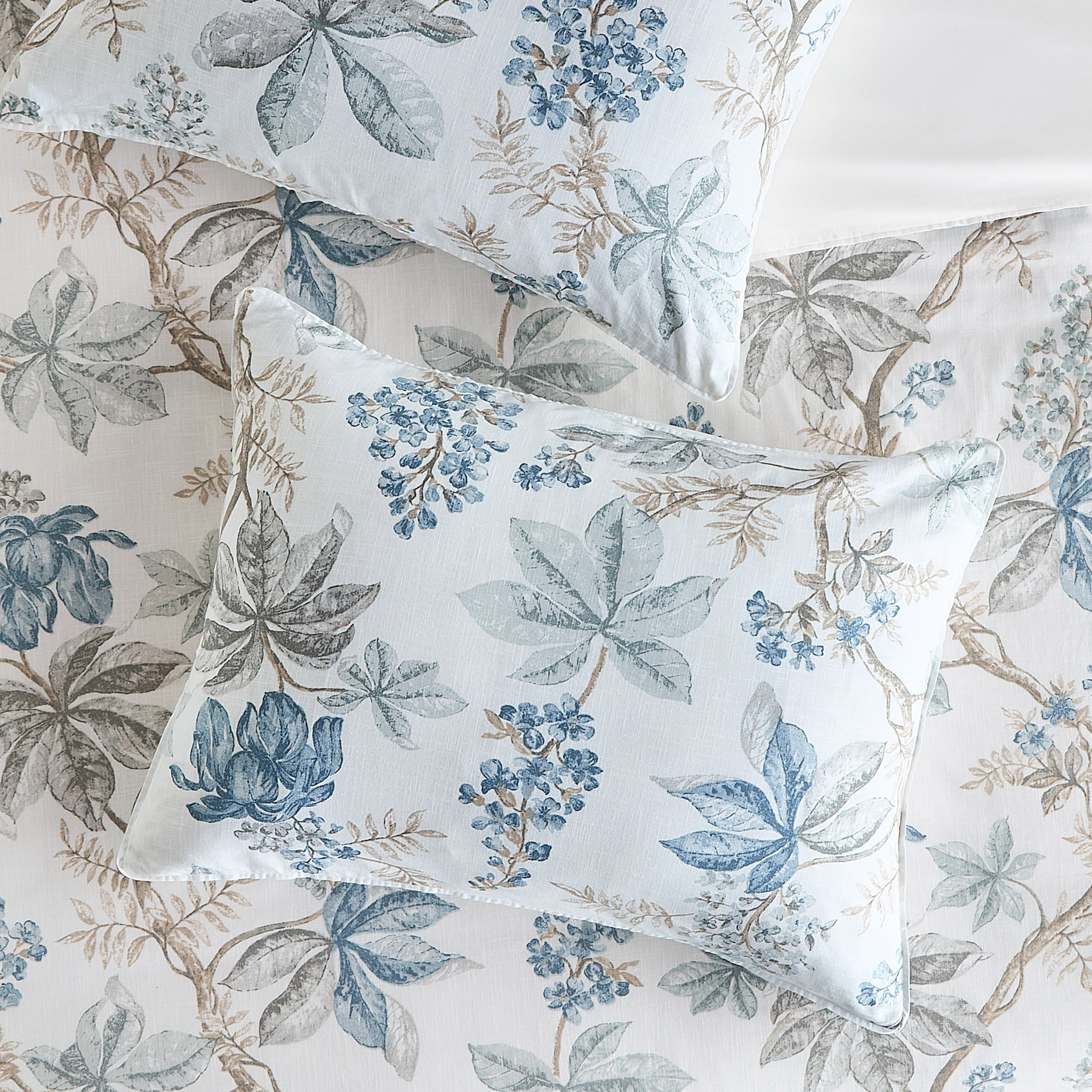 Catalina Botanical Cotton 3-Piece King Duvet Cover Set - 220x230 cm-household-bedding-duvetandcovers-duvetcovers-image-3