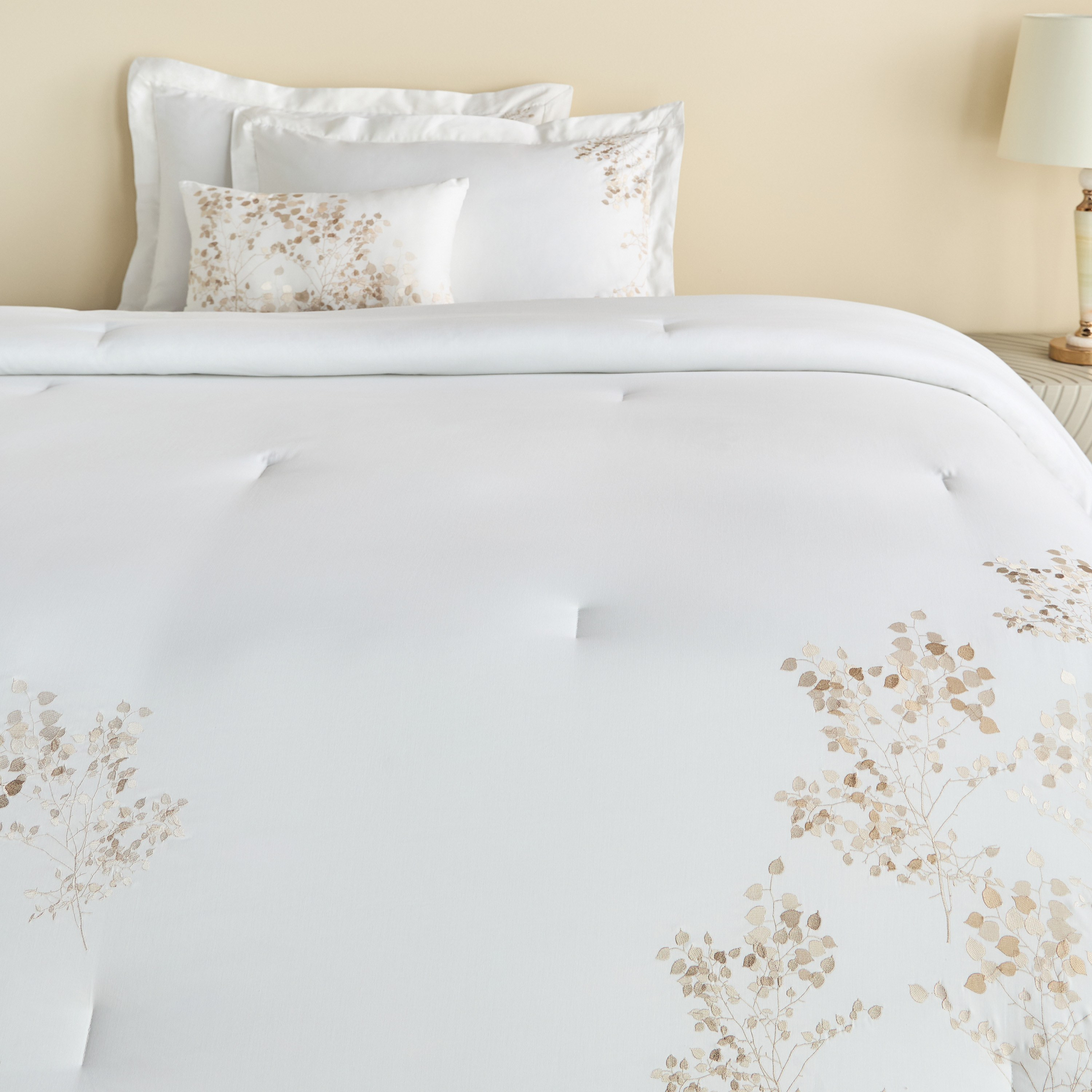 Jill Cotton Embroidered 4-Piece Super King Comforter Set - 240x260 cm-household-bedding-comfortersandbedspreads-comforters-image-2