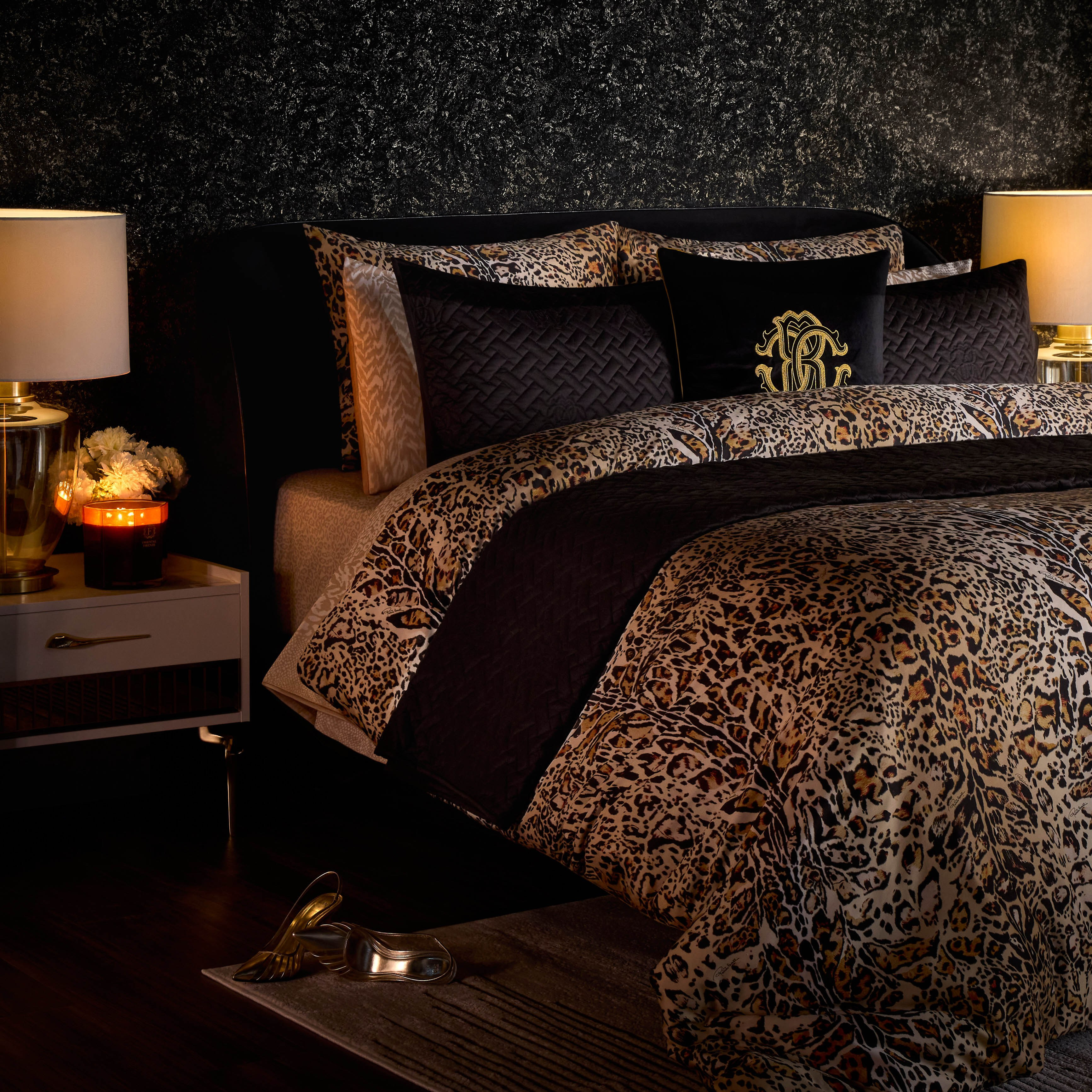 Roberto Cavalli Home Mirage Quilted 3-Piece Super King Bedspread Set - 240x260 cm-household-bedding-comfortersandbedspreads-bedspreads-image-7