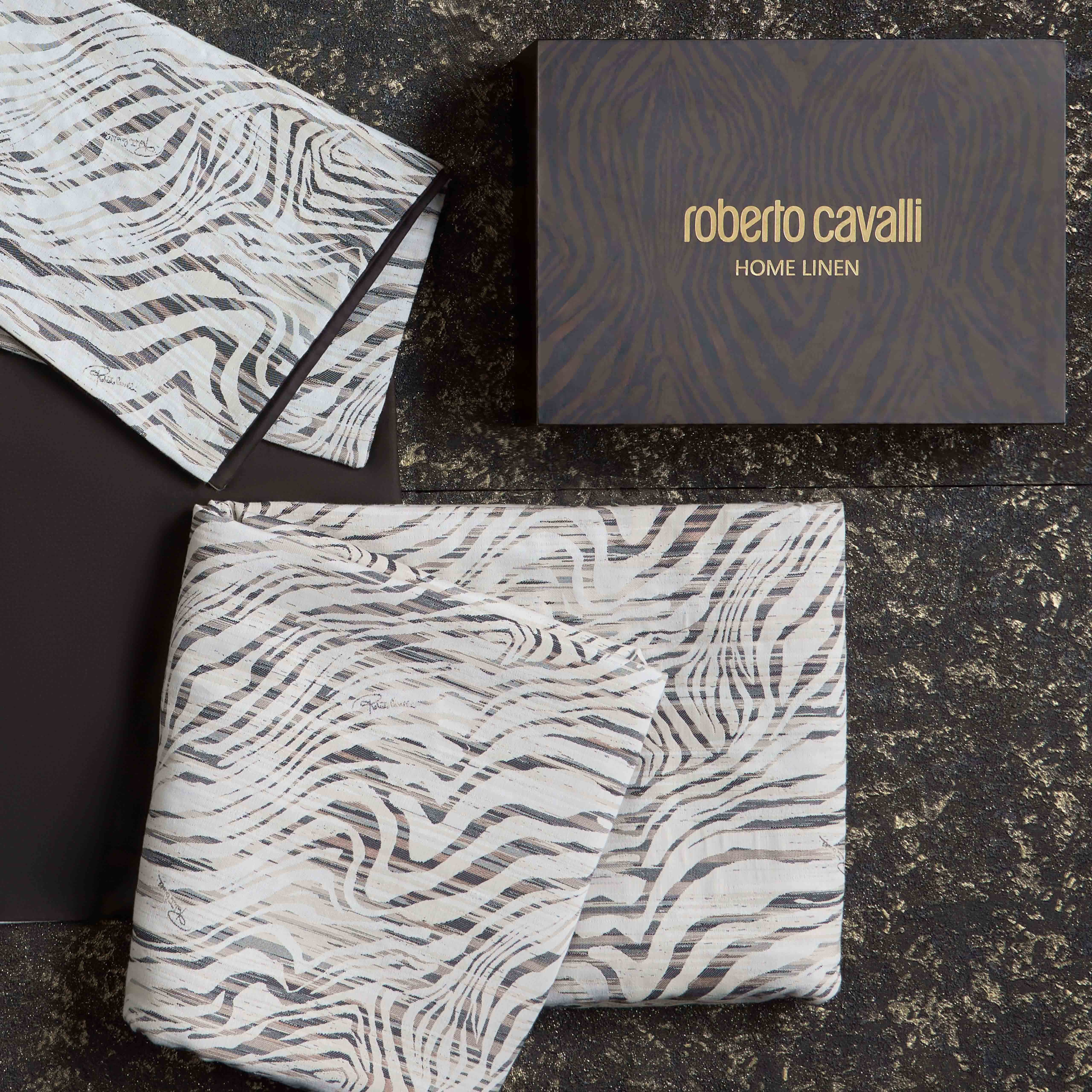 Roberto Cavalli Home Cotton 3-Piece Super King Duvet Cover Set - 220x260 cm-household-bedding-duvetandcovers-duvetcovers-image-6