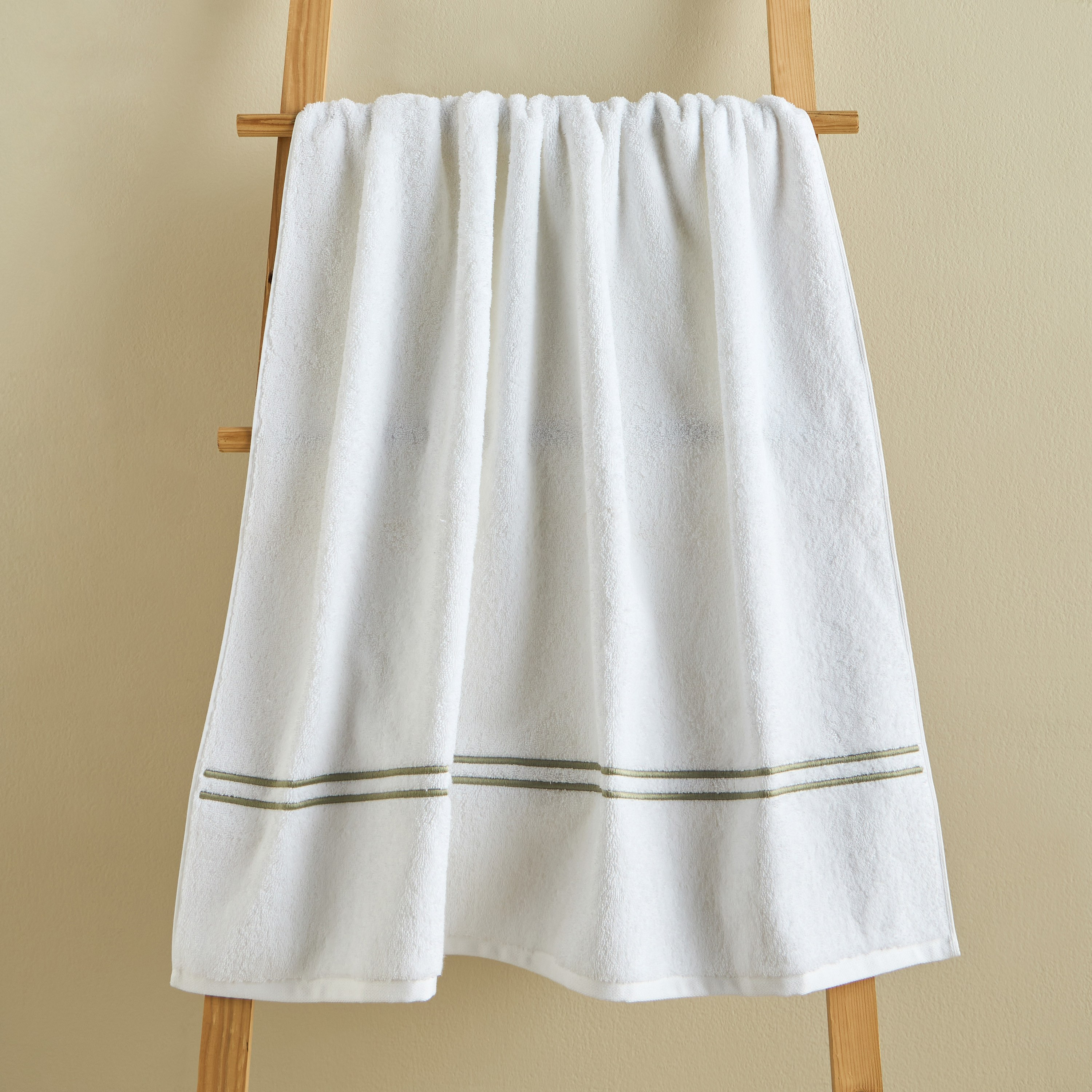 Hotel Collection 650 GSM Cotton Bath Sheet - 90x150 cm-household-bathandlaundry-bathlinen-towels-image-2